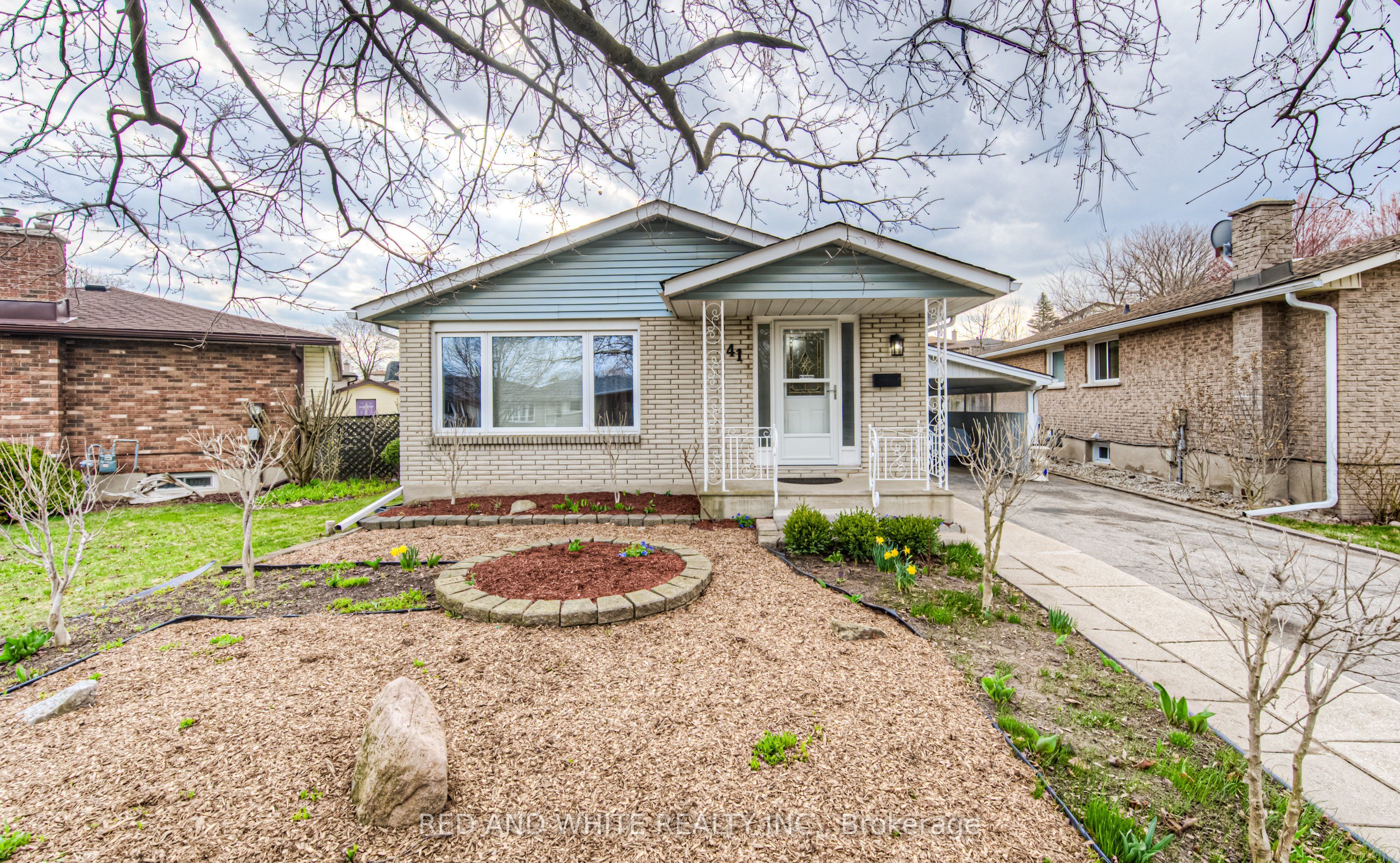 41 Hillmer Road Property Photo 1