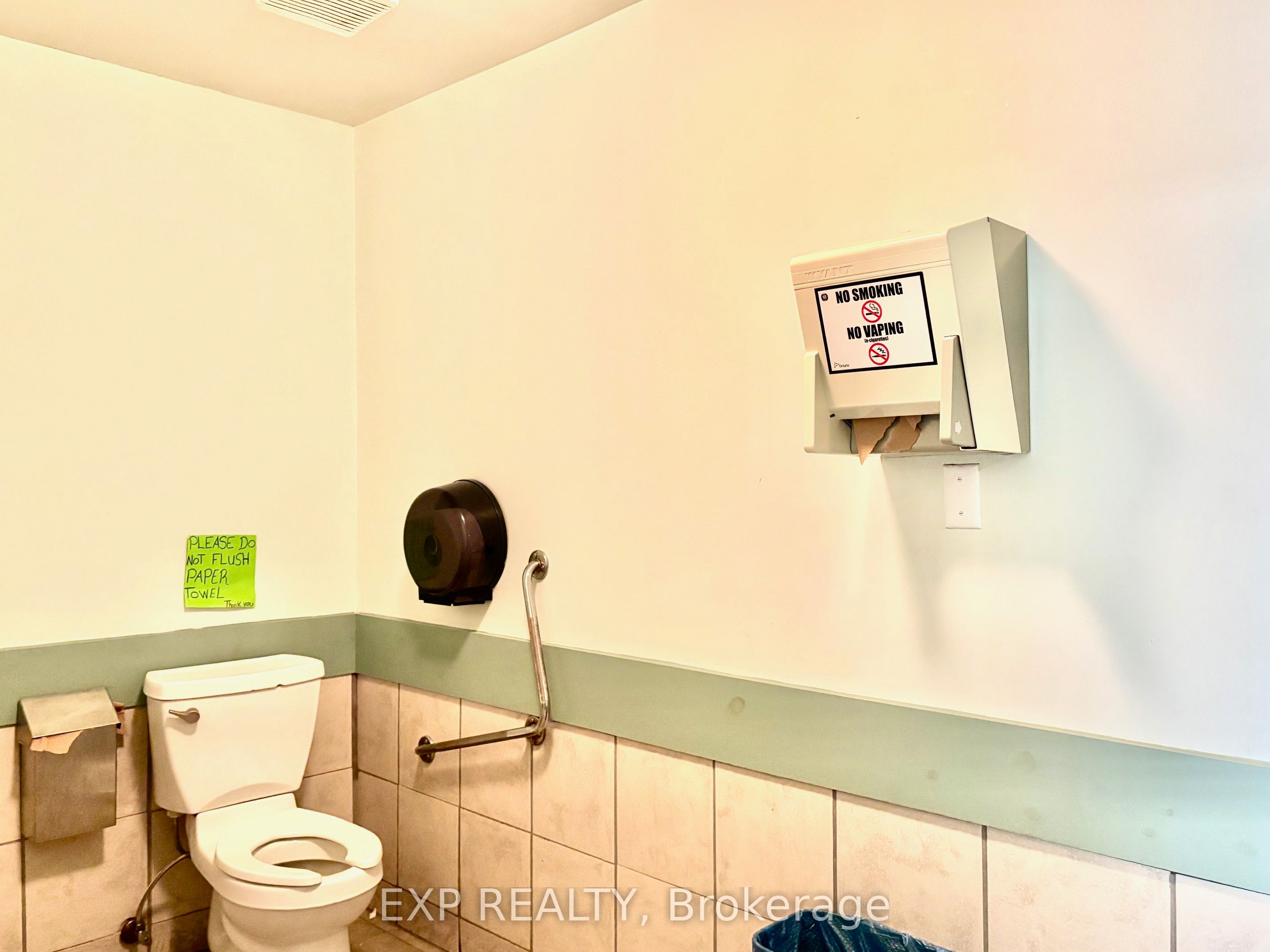23 Bay St Property Photo 17