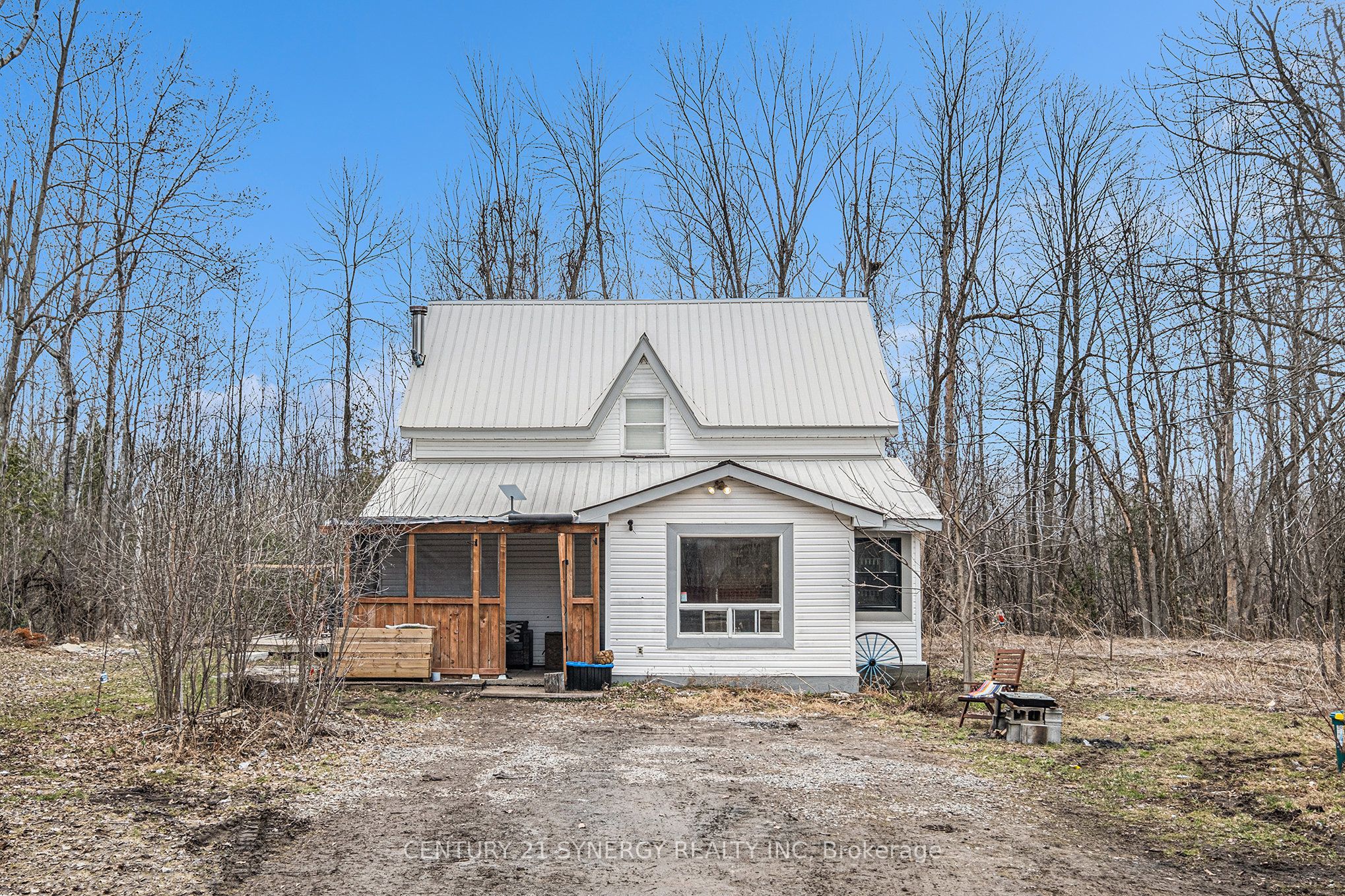 804-806 Monkman Road Property Photo