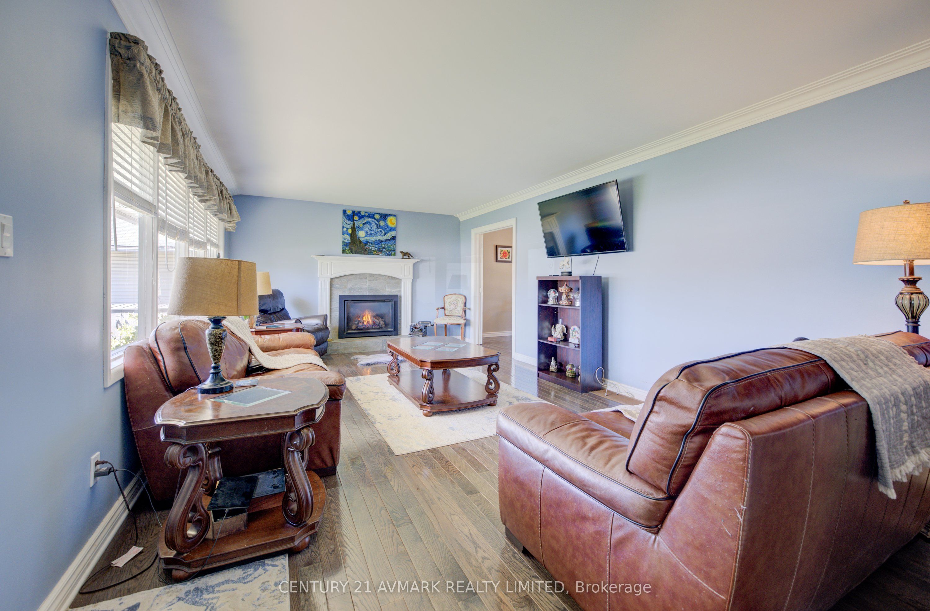 273 Lakeshore Road Property Photo 7