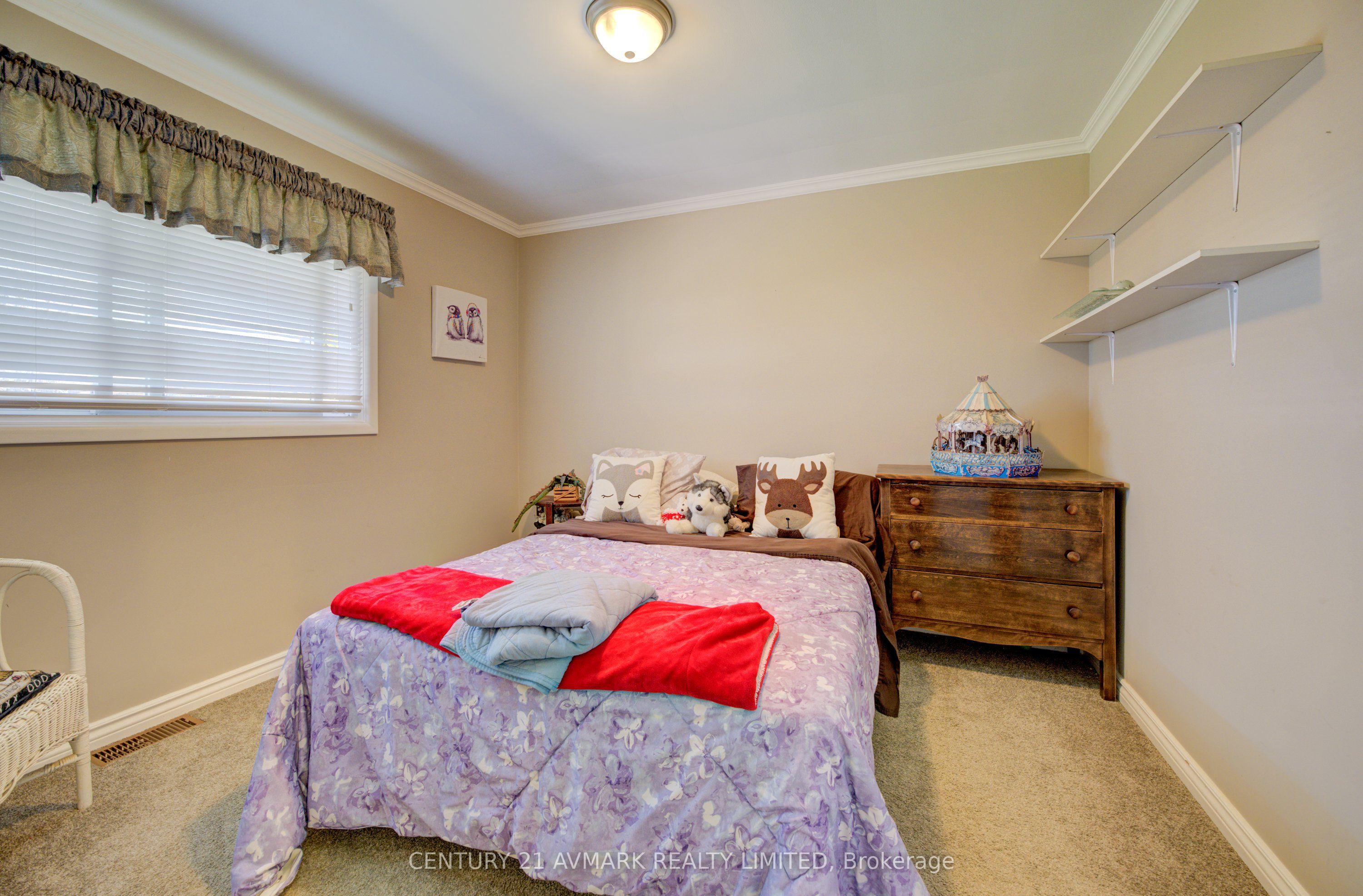 273 Lakeshore Road Property Photo 20