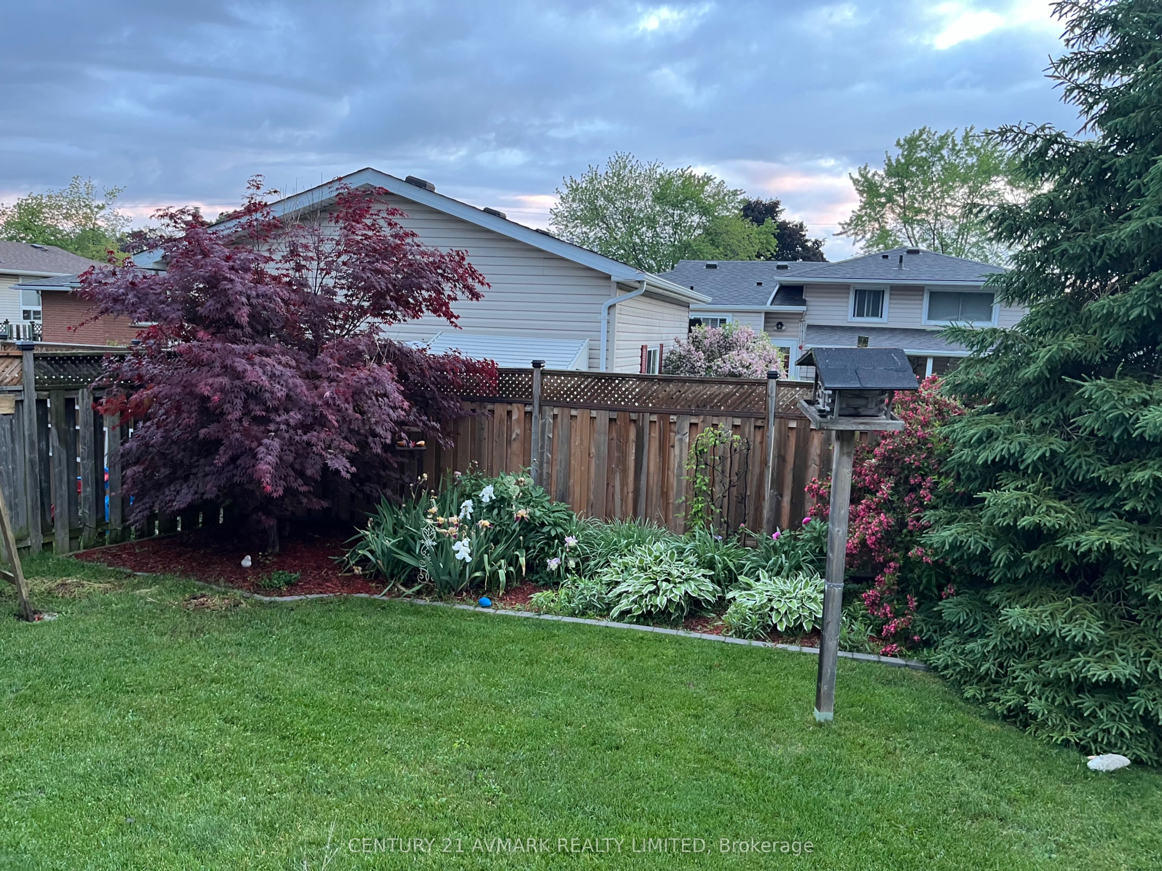 273 Lakeshore Road Property Photo 47