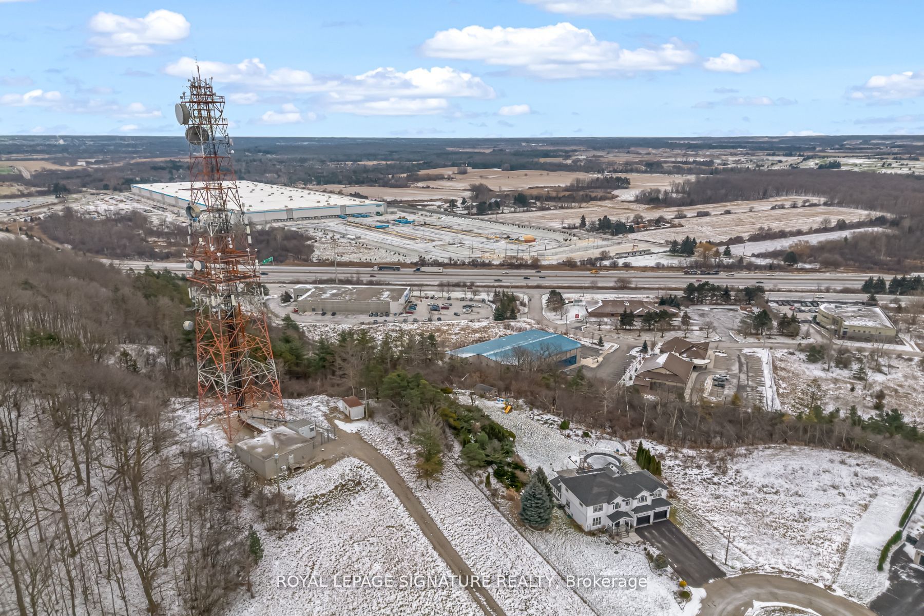 6 Executive Place Property Photo 9