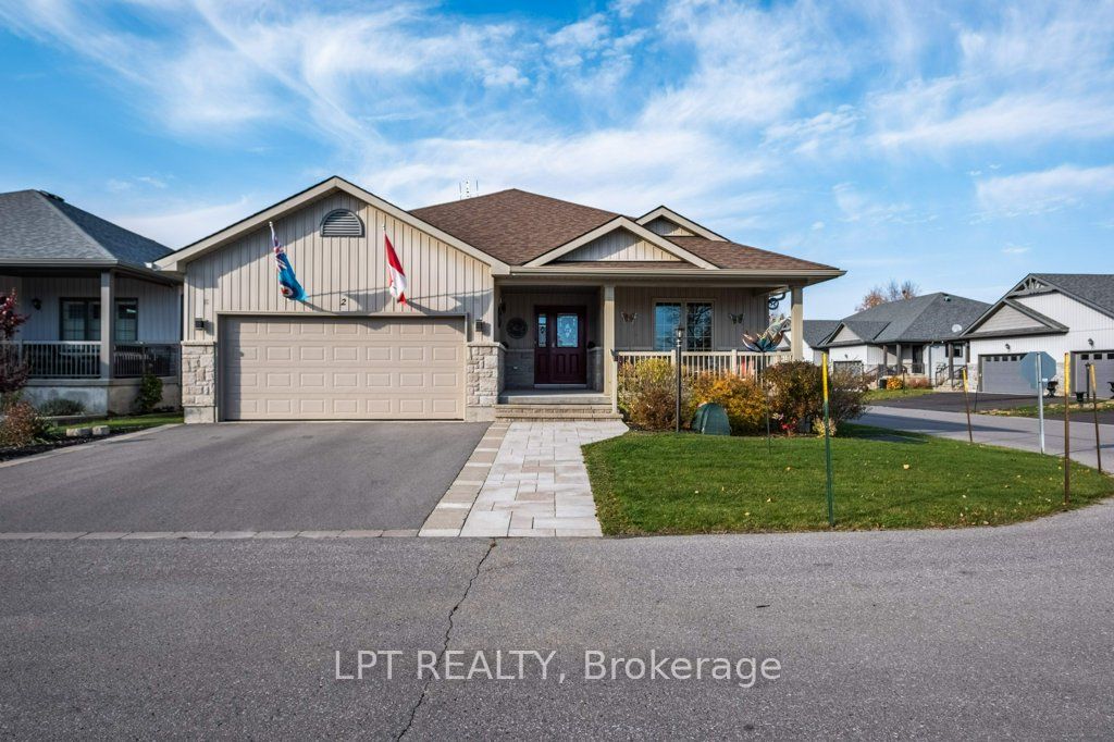 2 Merrill Dr Property Photo