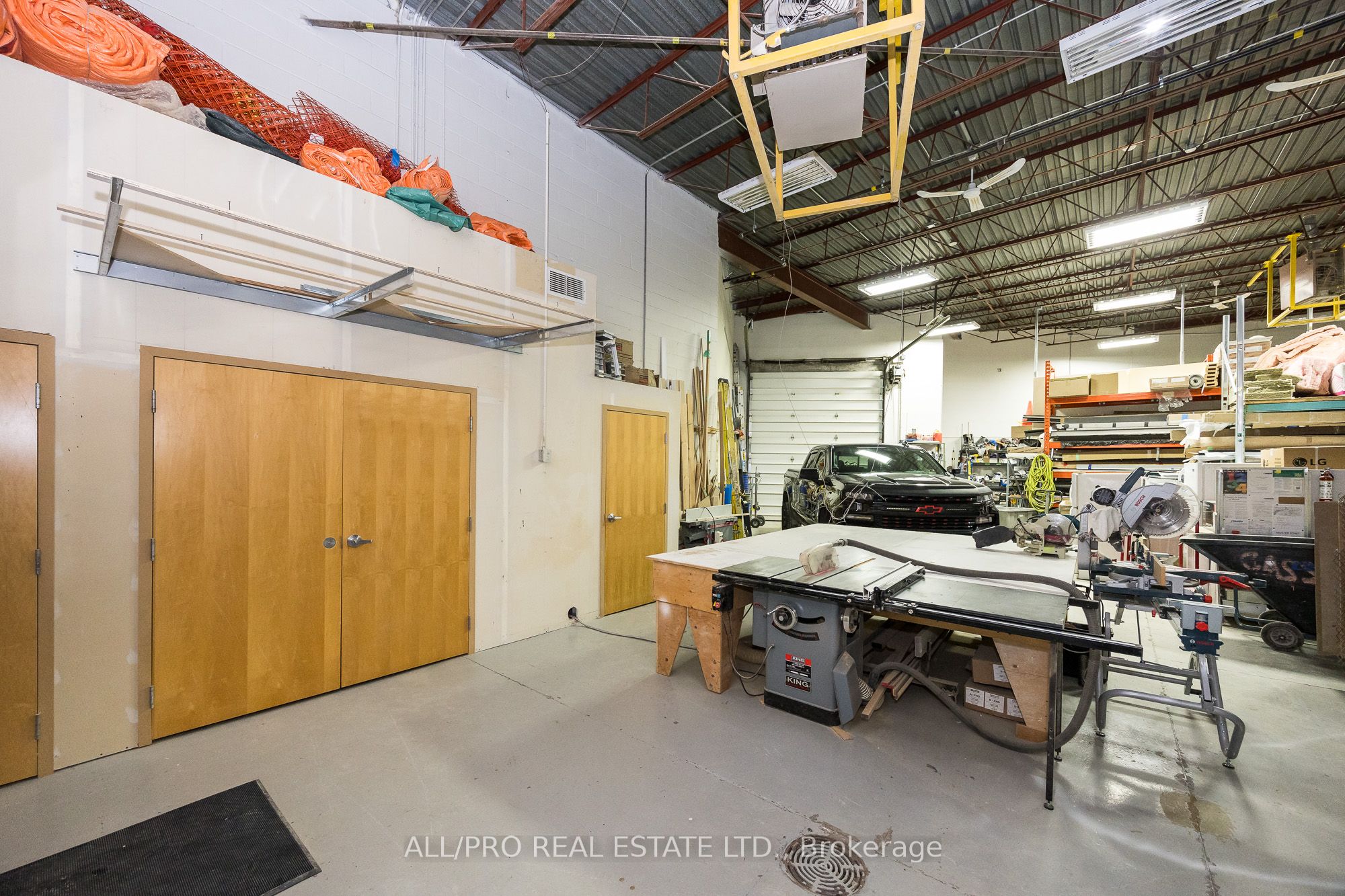 1011 Thomas Spratt Pl Property Photo 12