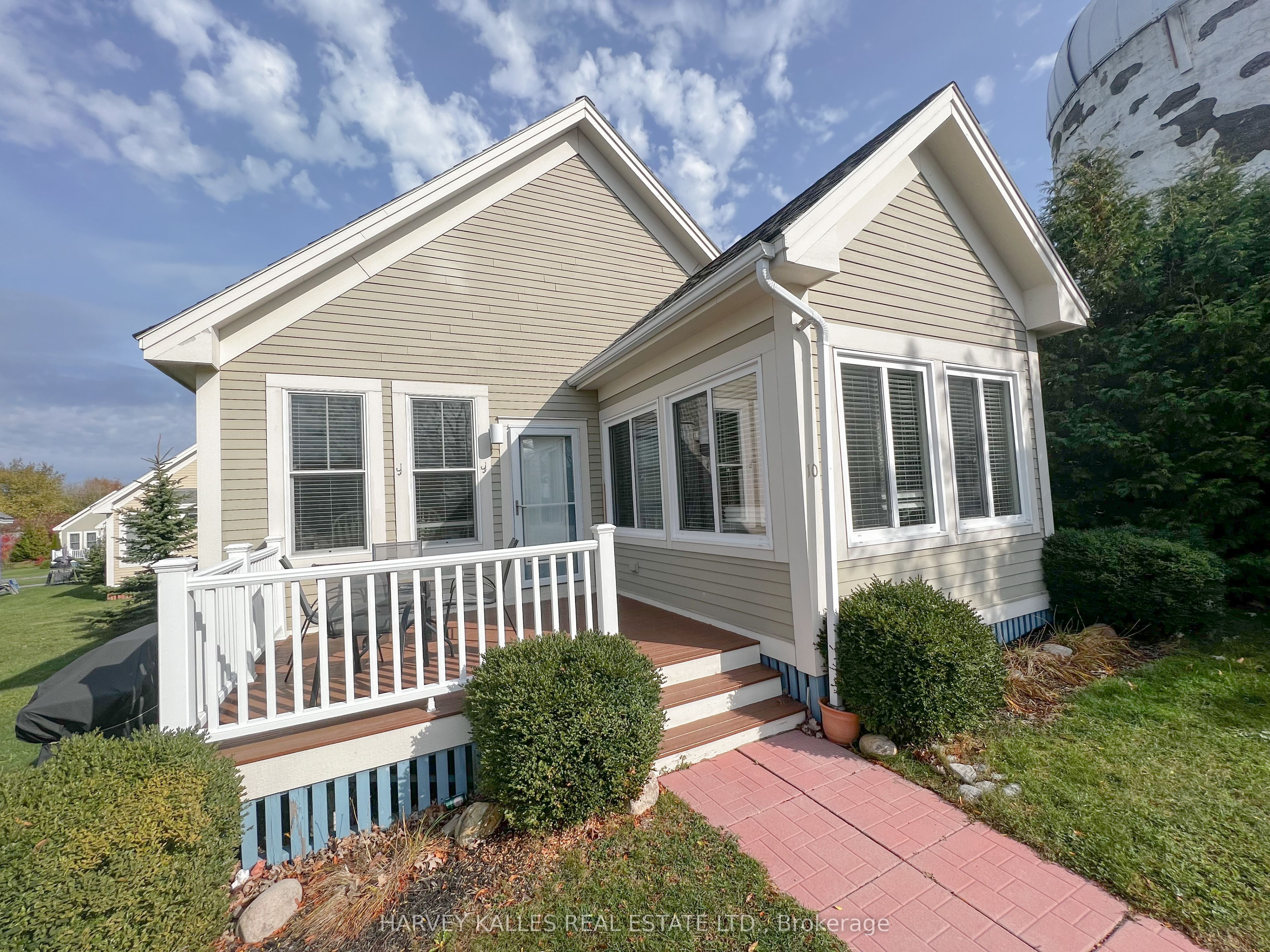 10 Meadow View Lane Property Photo
