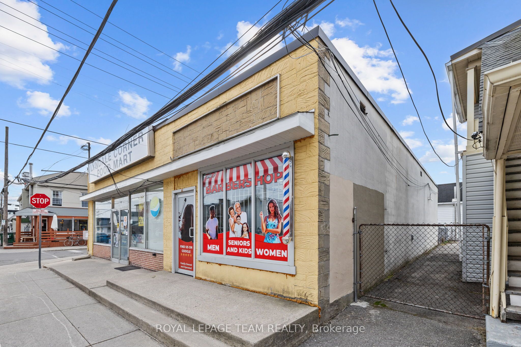 60 Lyndale Ave Property Photo 2