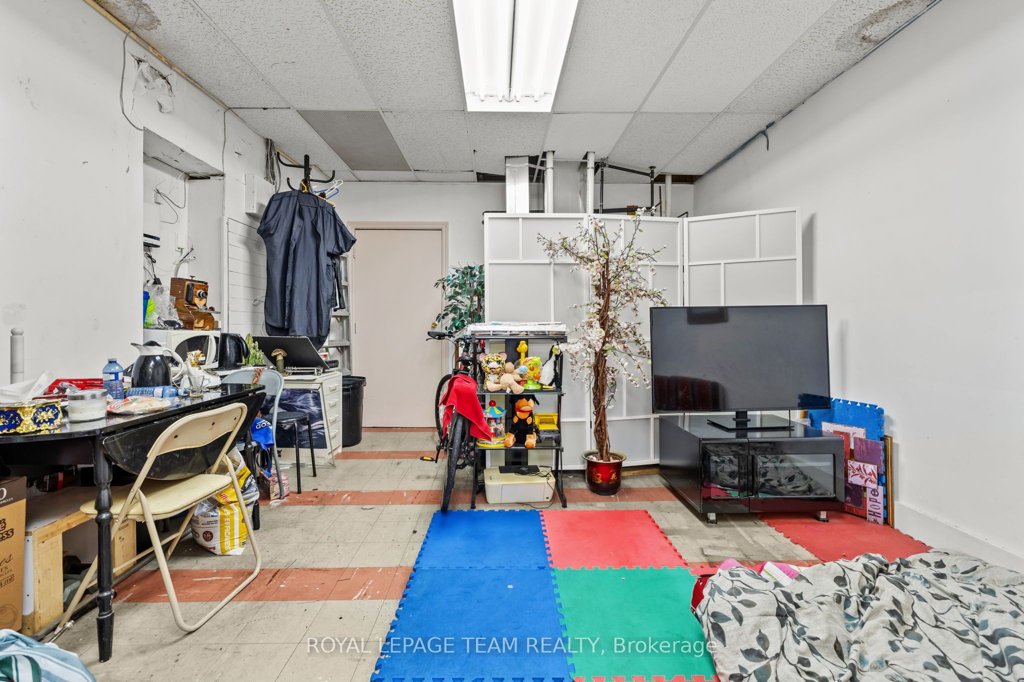 60 Lyndale Ave Property Photo 11