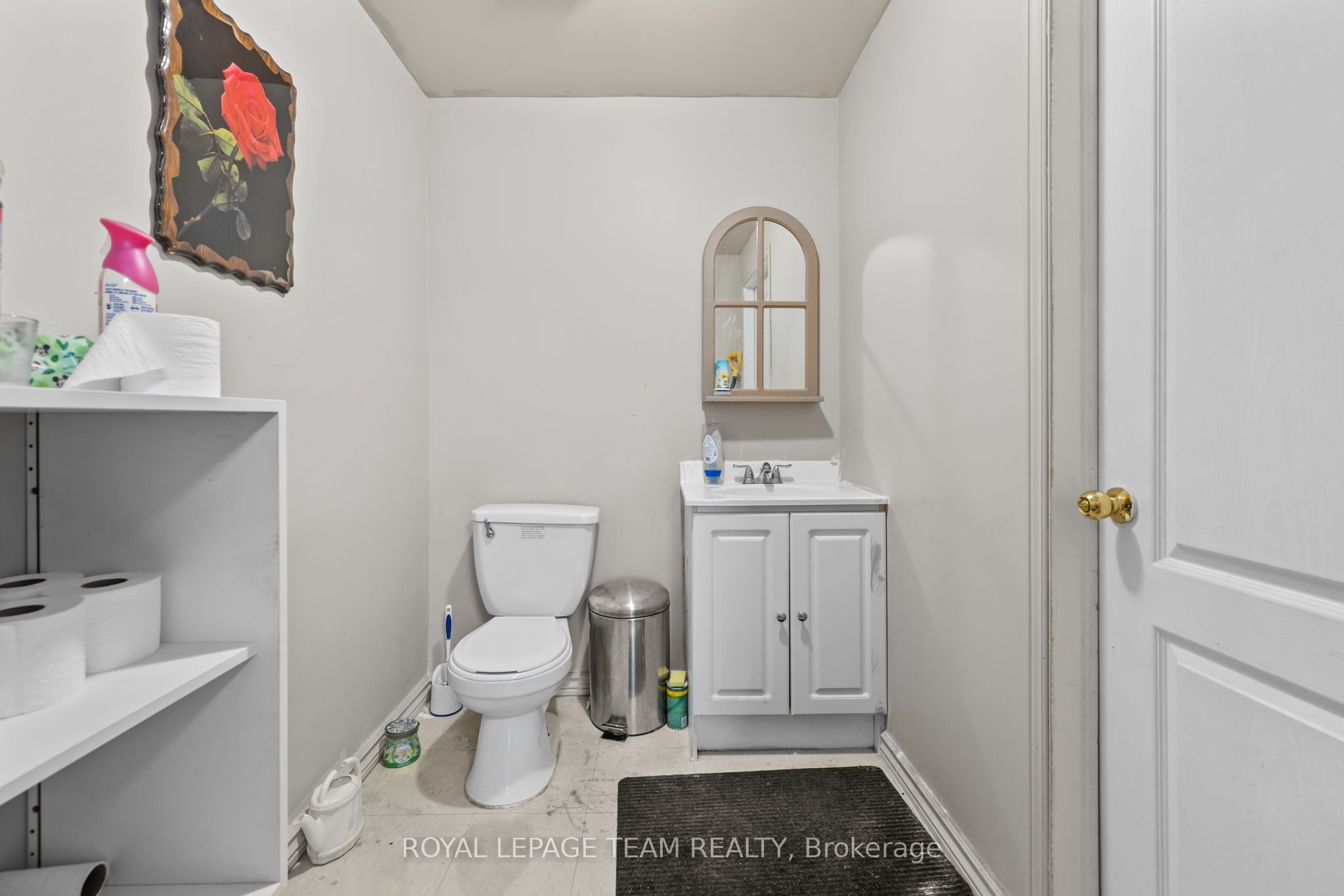 60 Lyndale Ave Property Photo 13