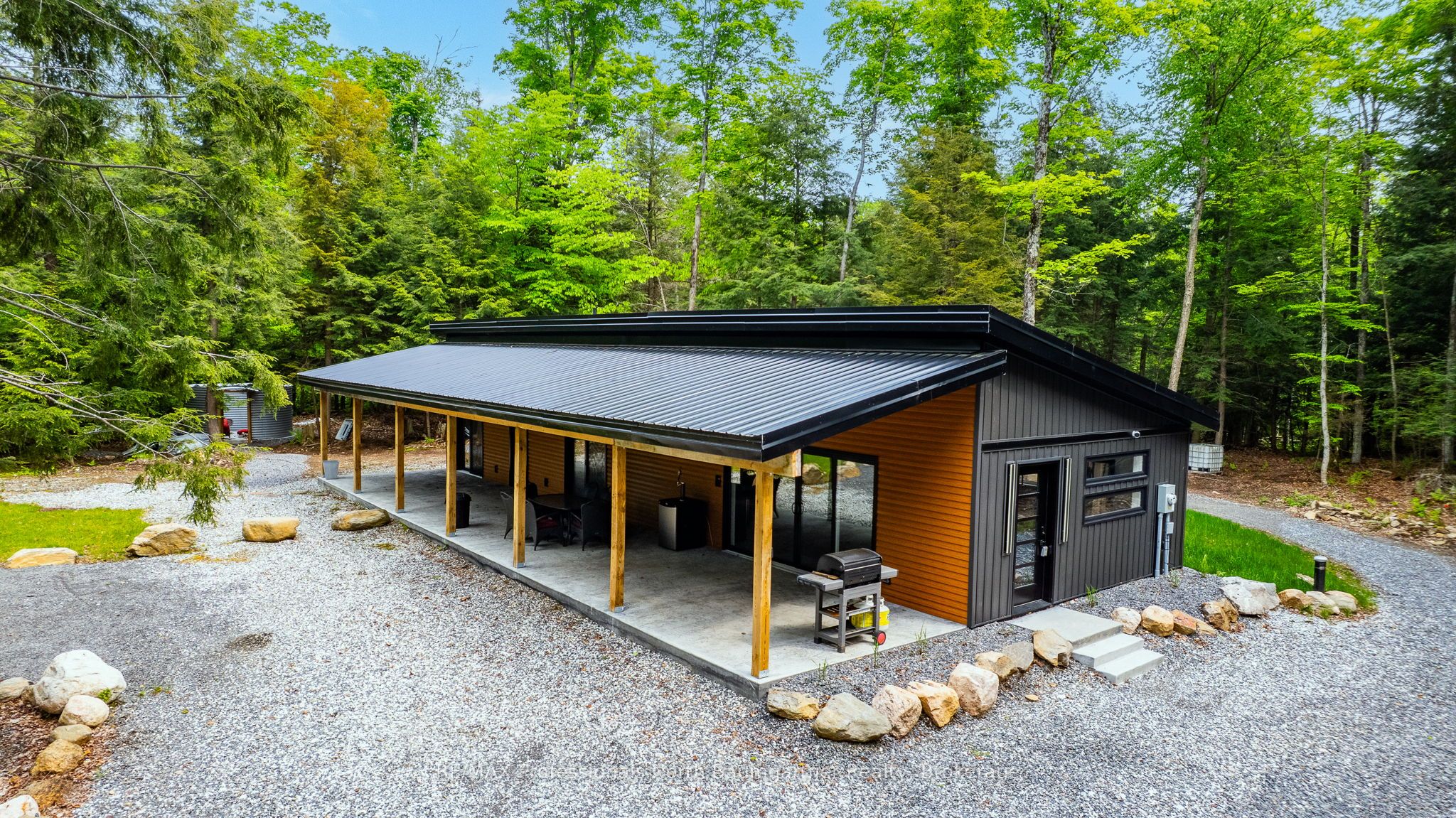 1323 Basshaunt Lake Rd Property Photo 1
