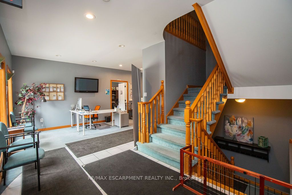 144 Wilson Street Property Photo 8