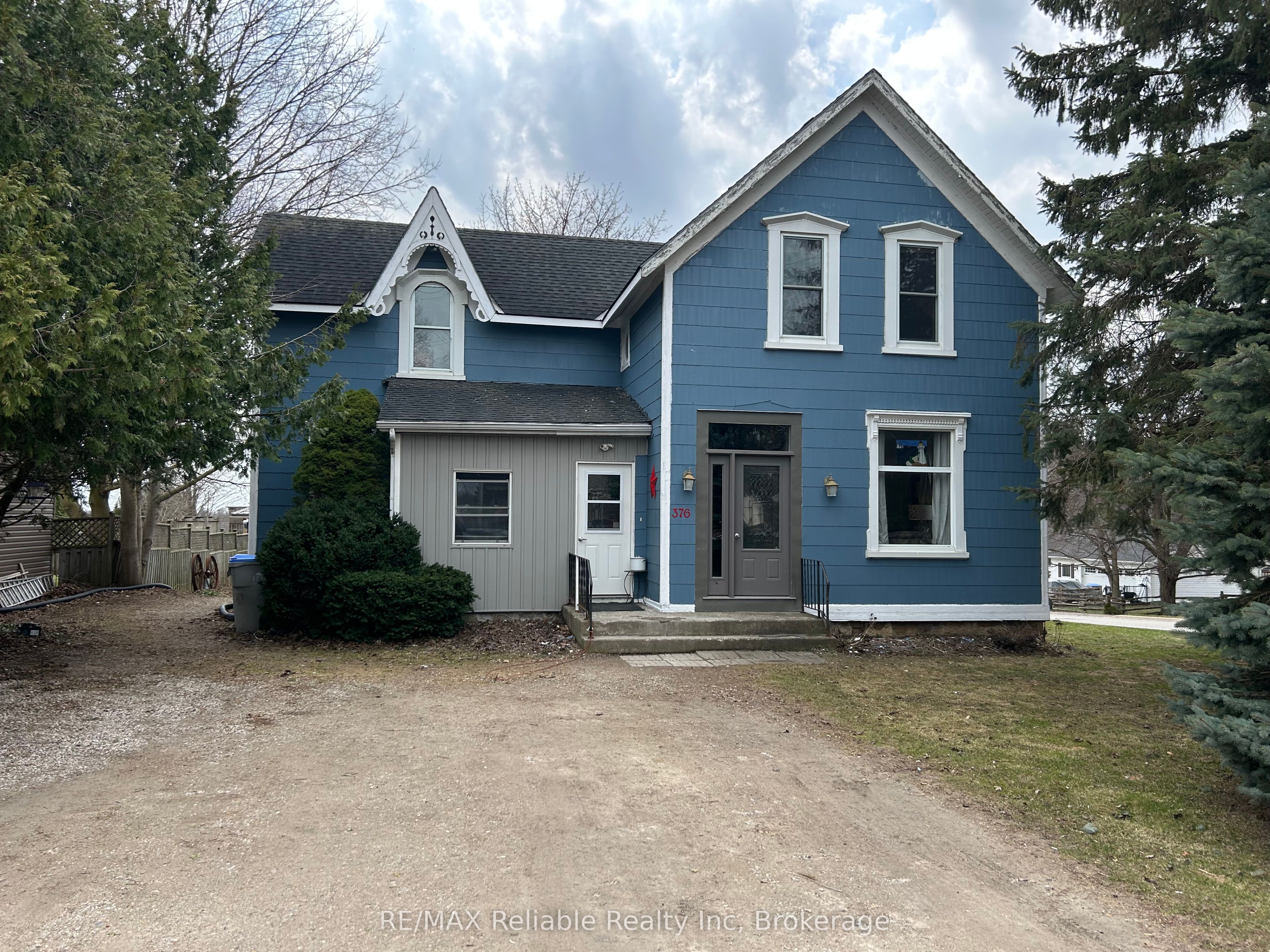 40323 Huron Road Property Photo