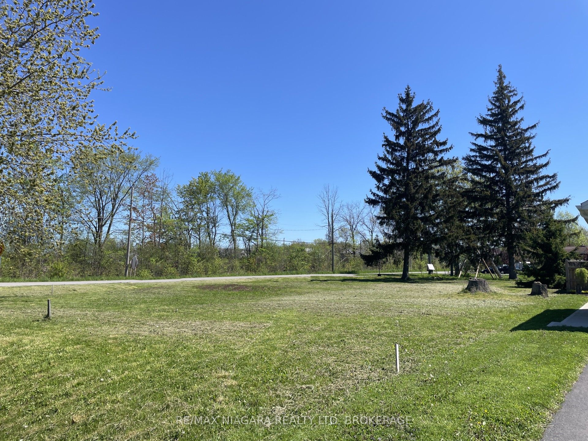 Pt Lt 527 Beechwood Avenue Property Photo 1