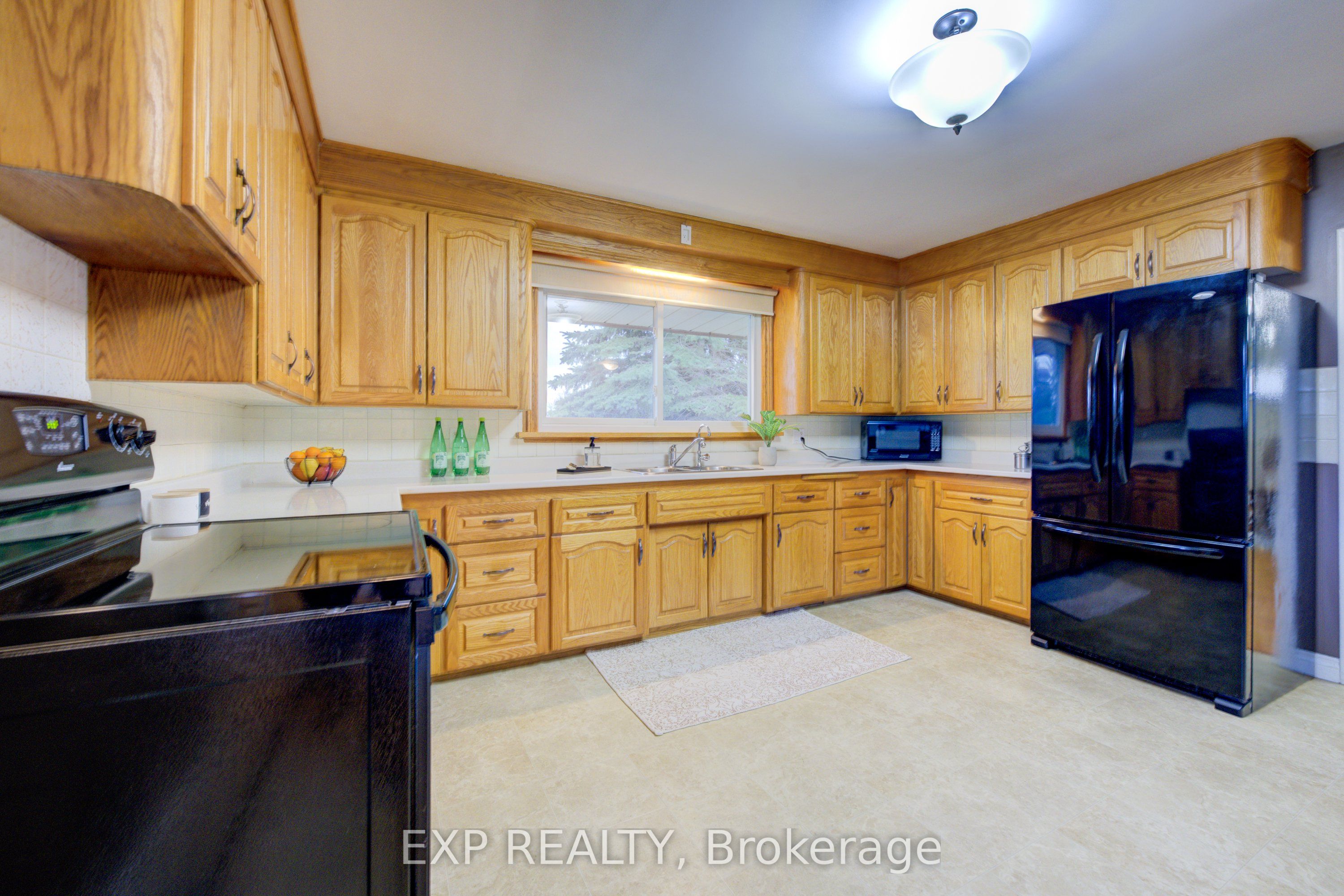 2166 Floradale Road Property Photo 11