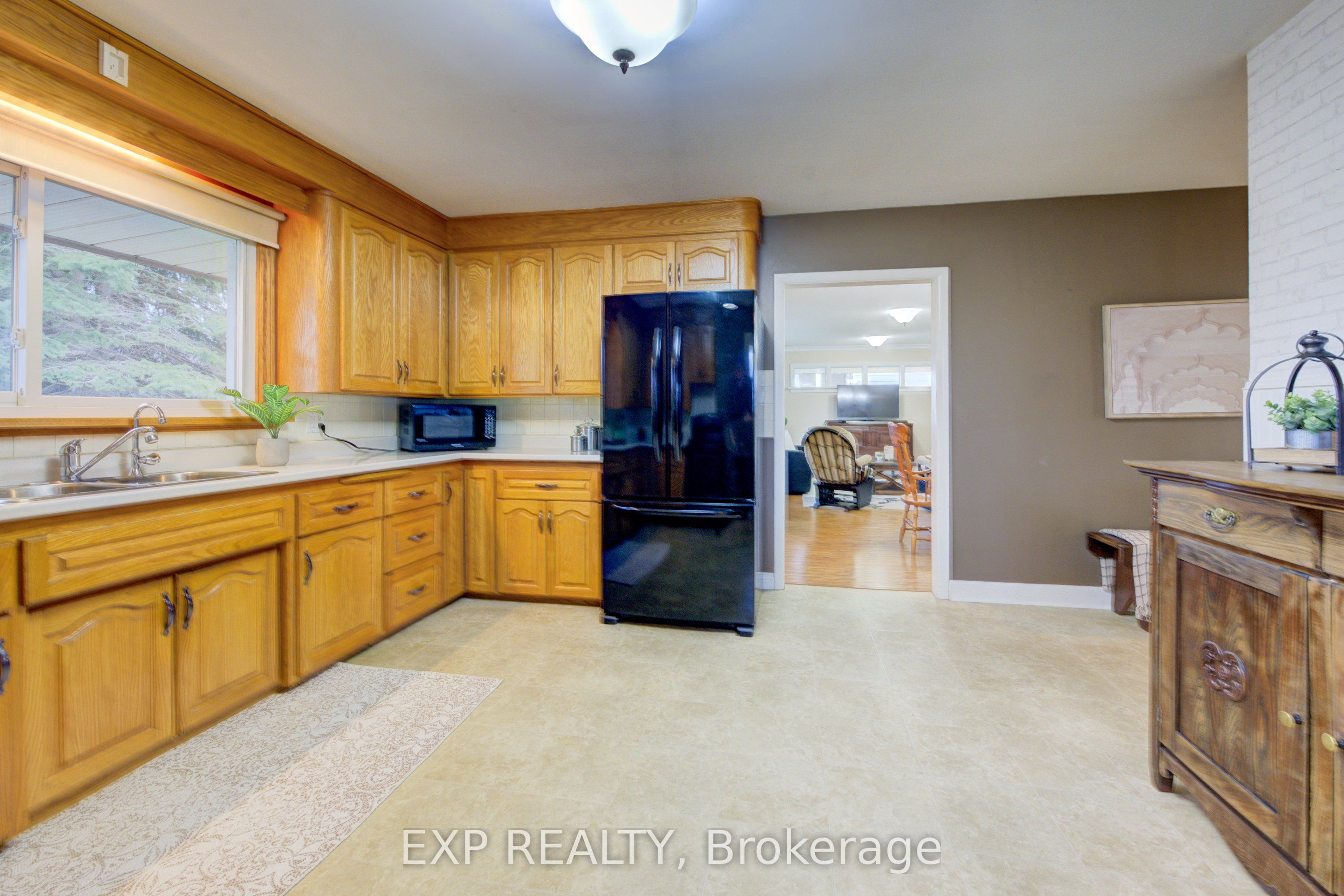 2166 Floradale Road Property Photo 12