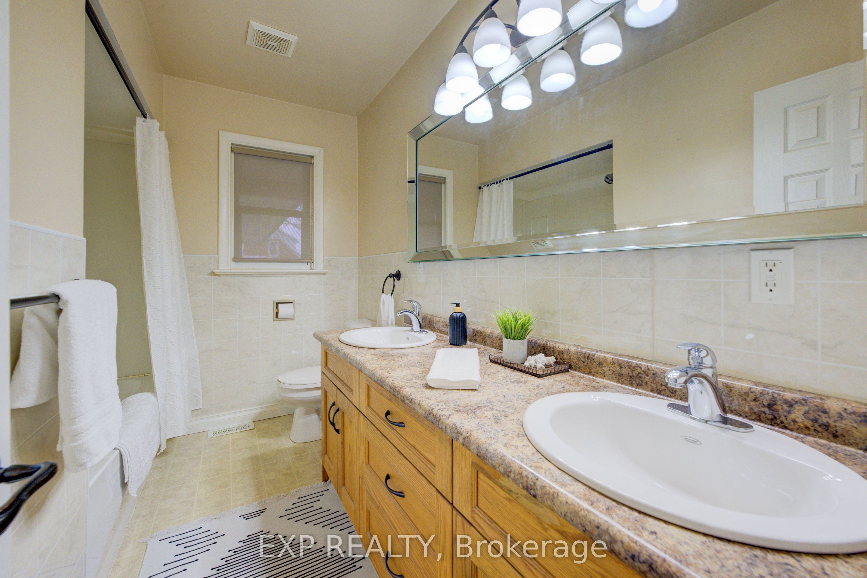 2166 Floradale Road Property Photo 17