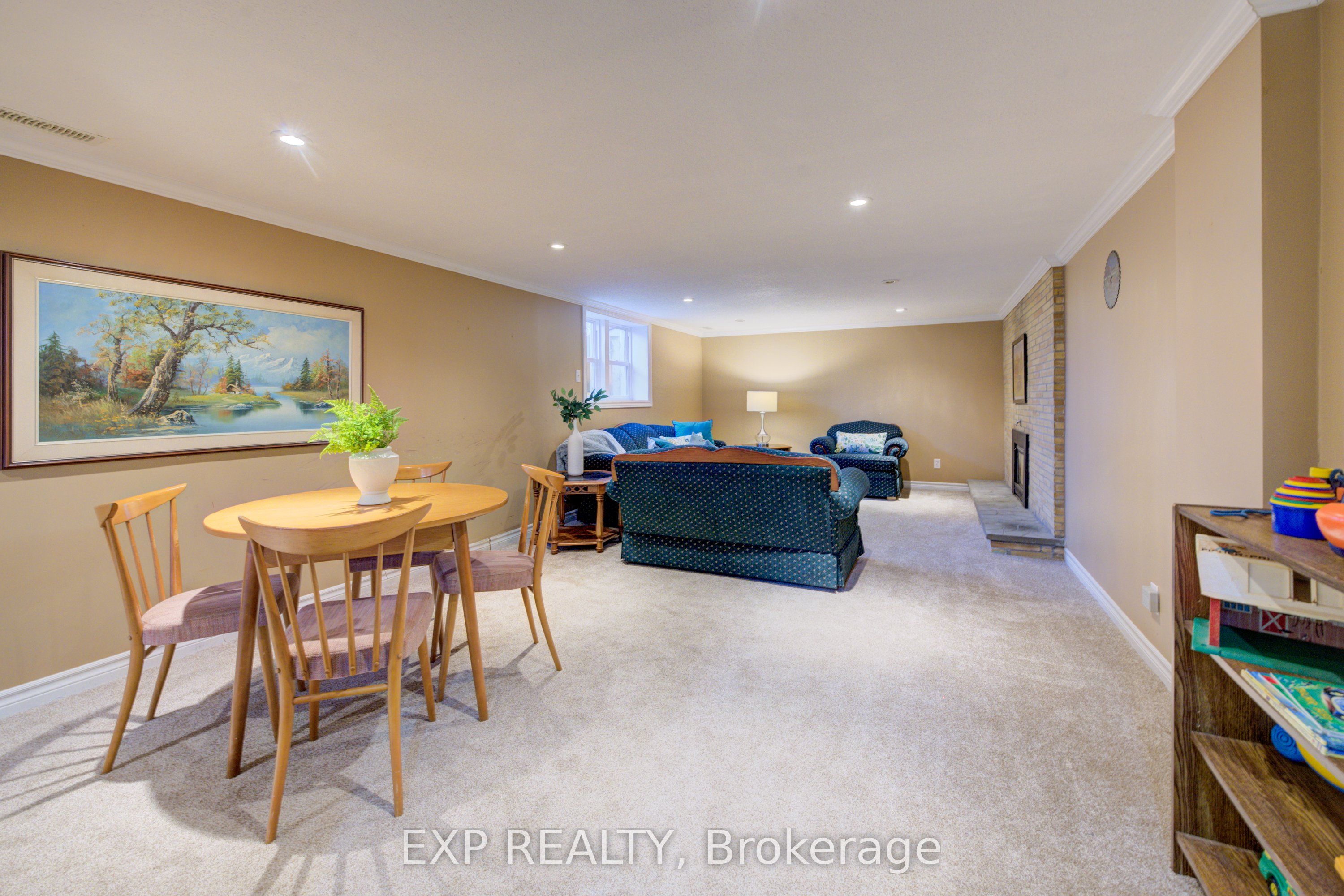 2166 Floradale Road Property Photo 25