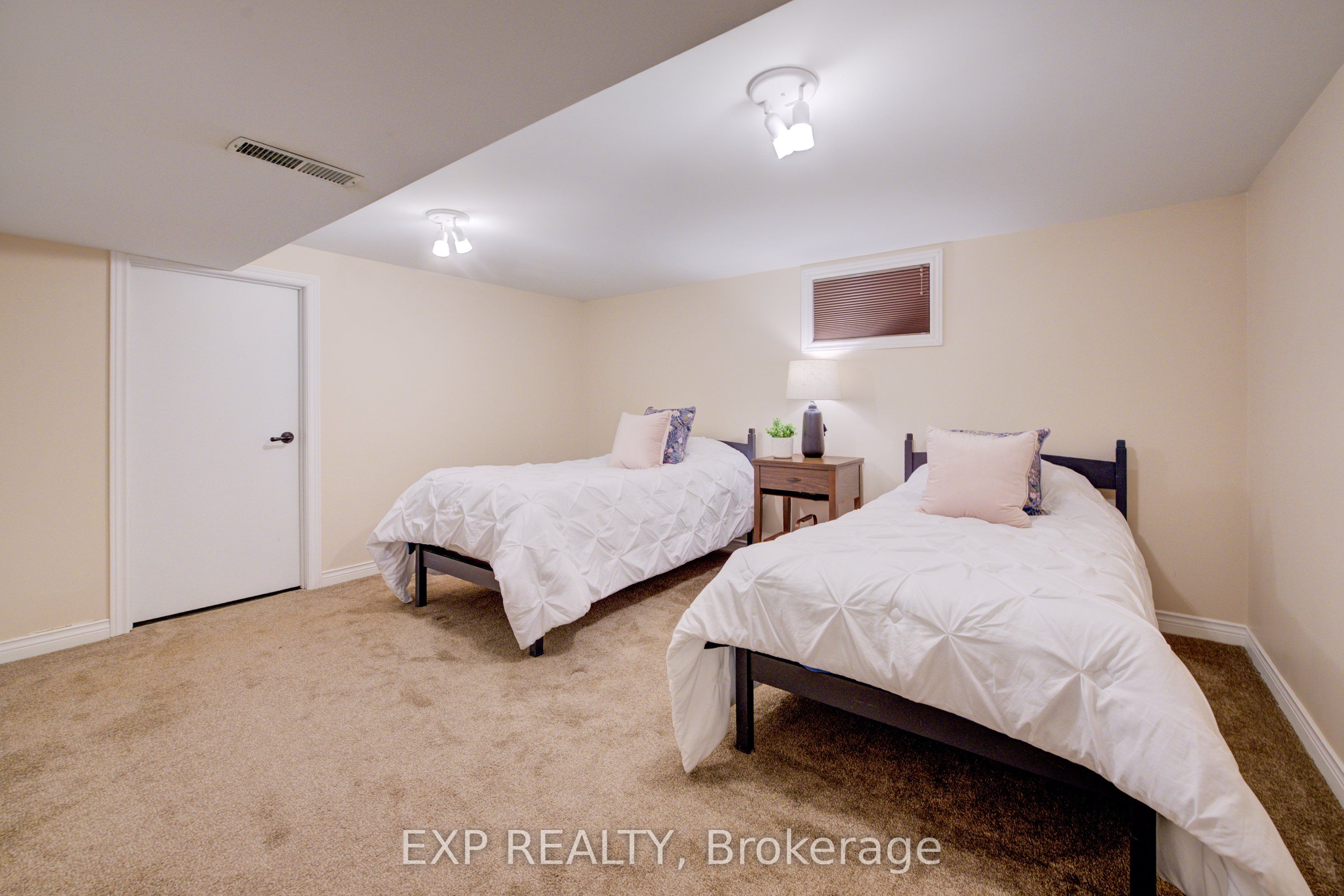 2166 Floradale Road Property Photo 31