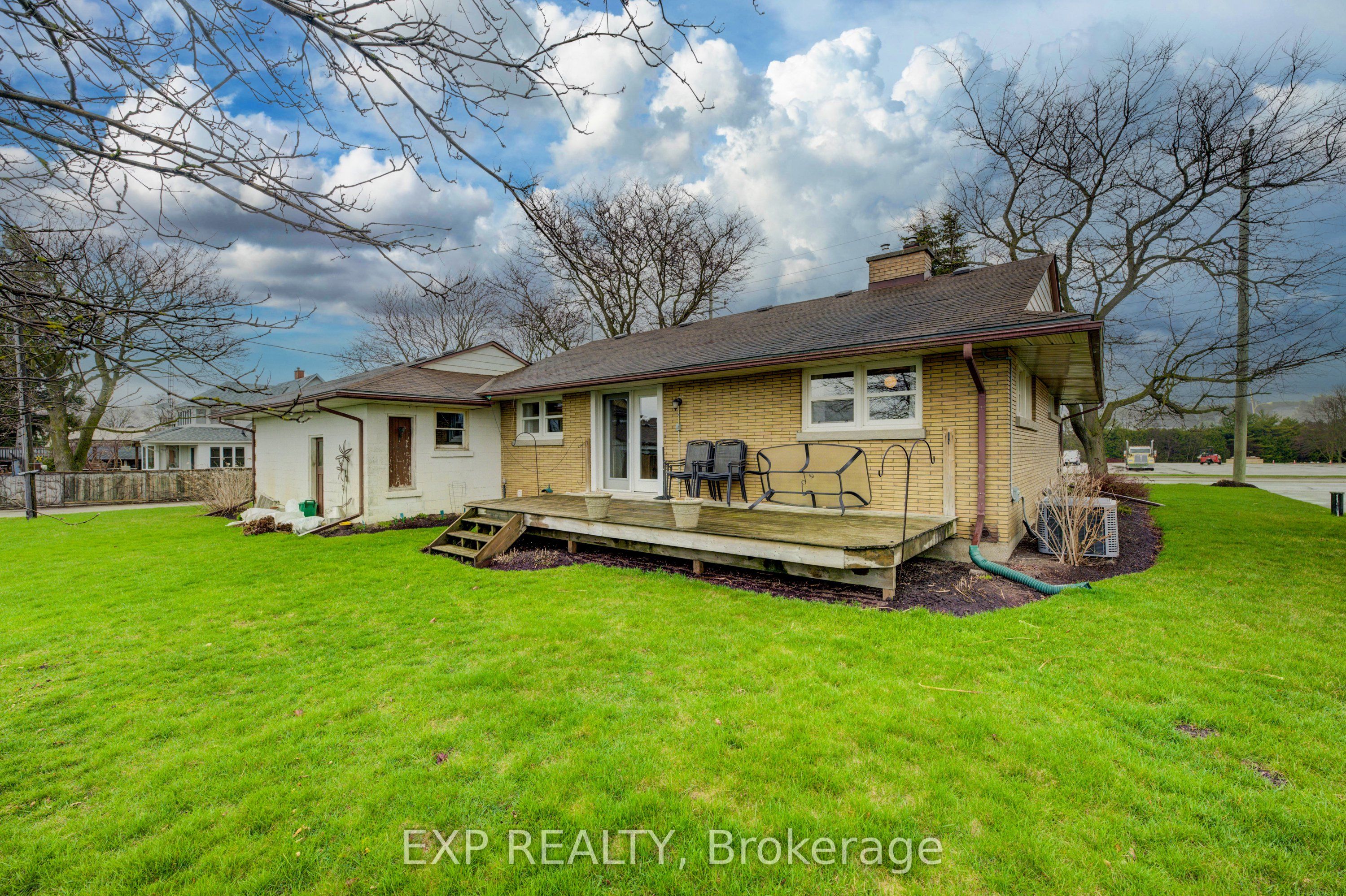 2166 Floradale Road Property Photo 36