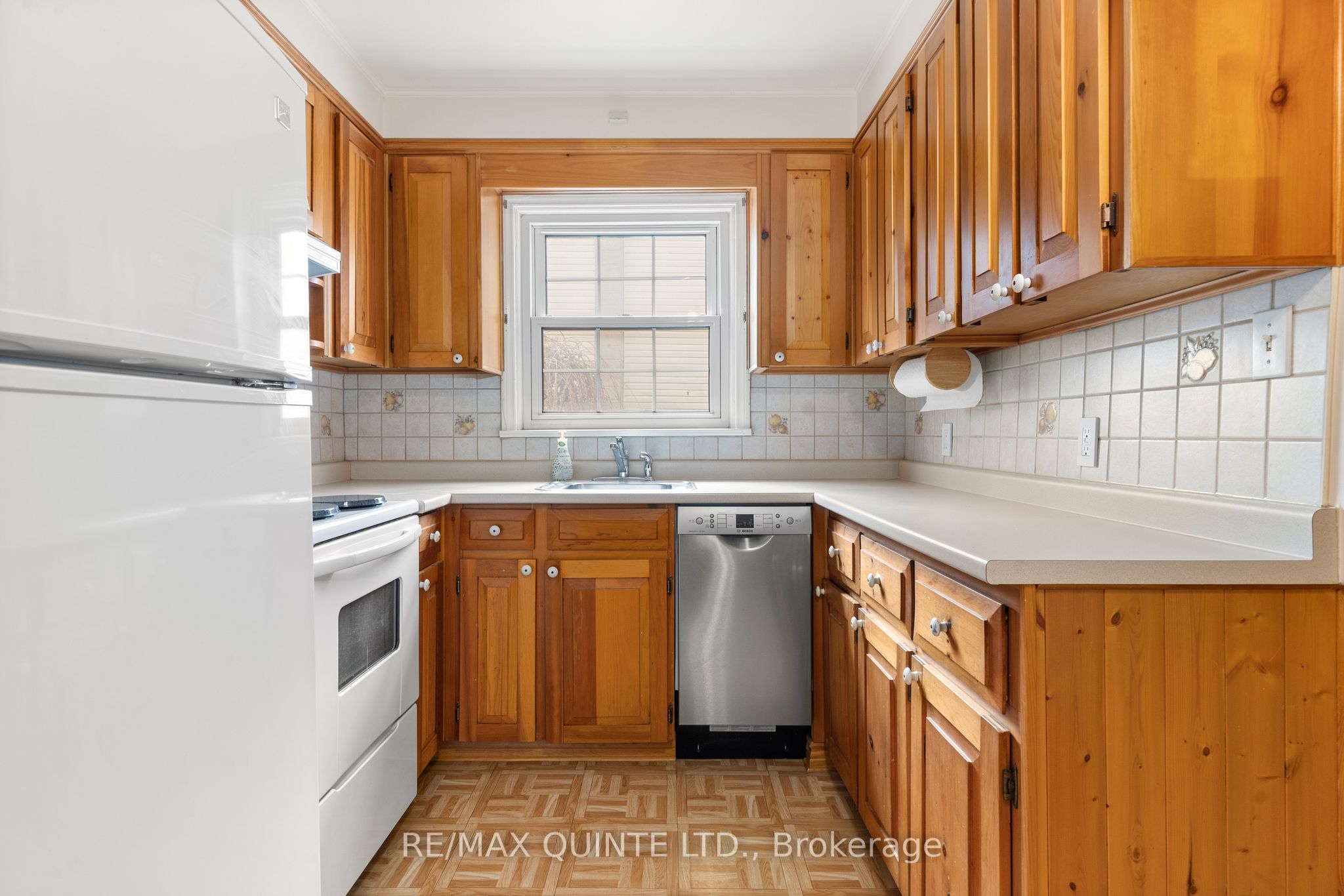 25 Valleyview Cres Property Photo 6