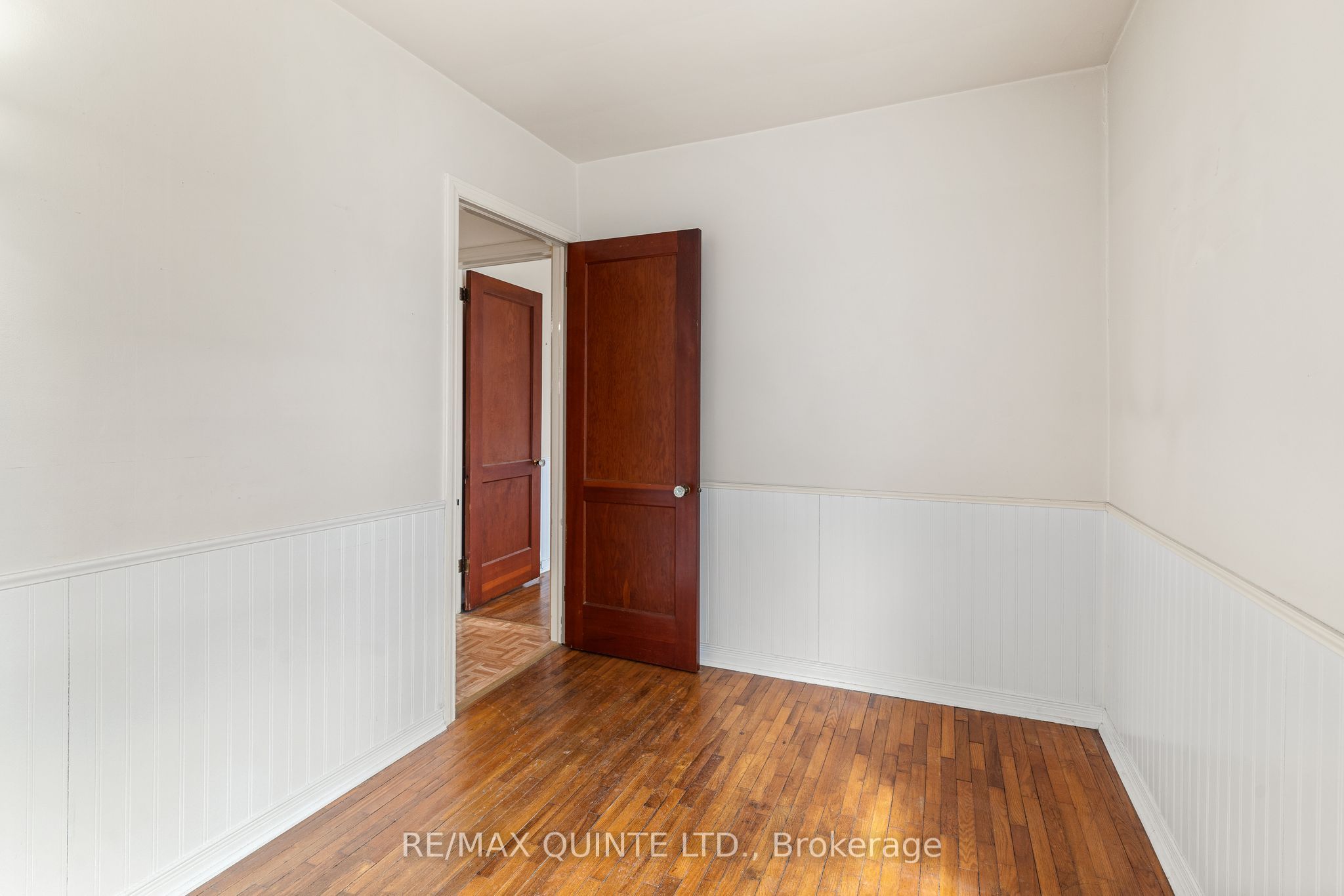 25 Valleyview Cres Property Photo 14