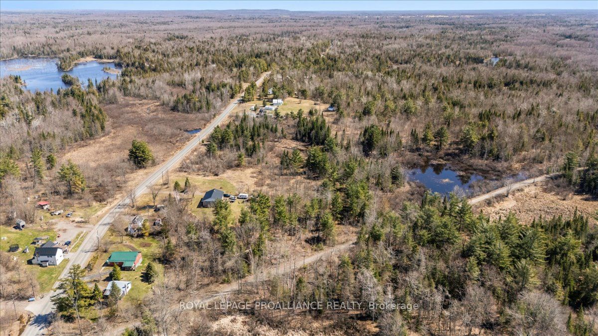 70 Bannockburn Rd Property Photo 5