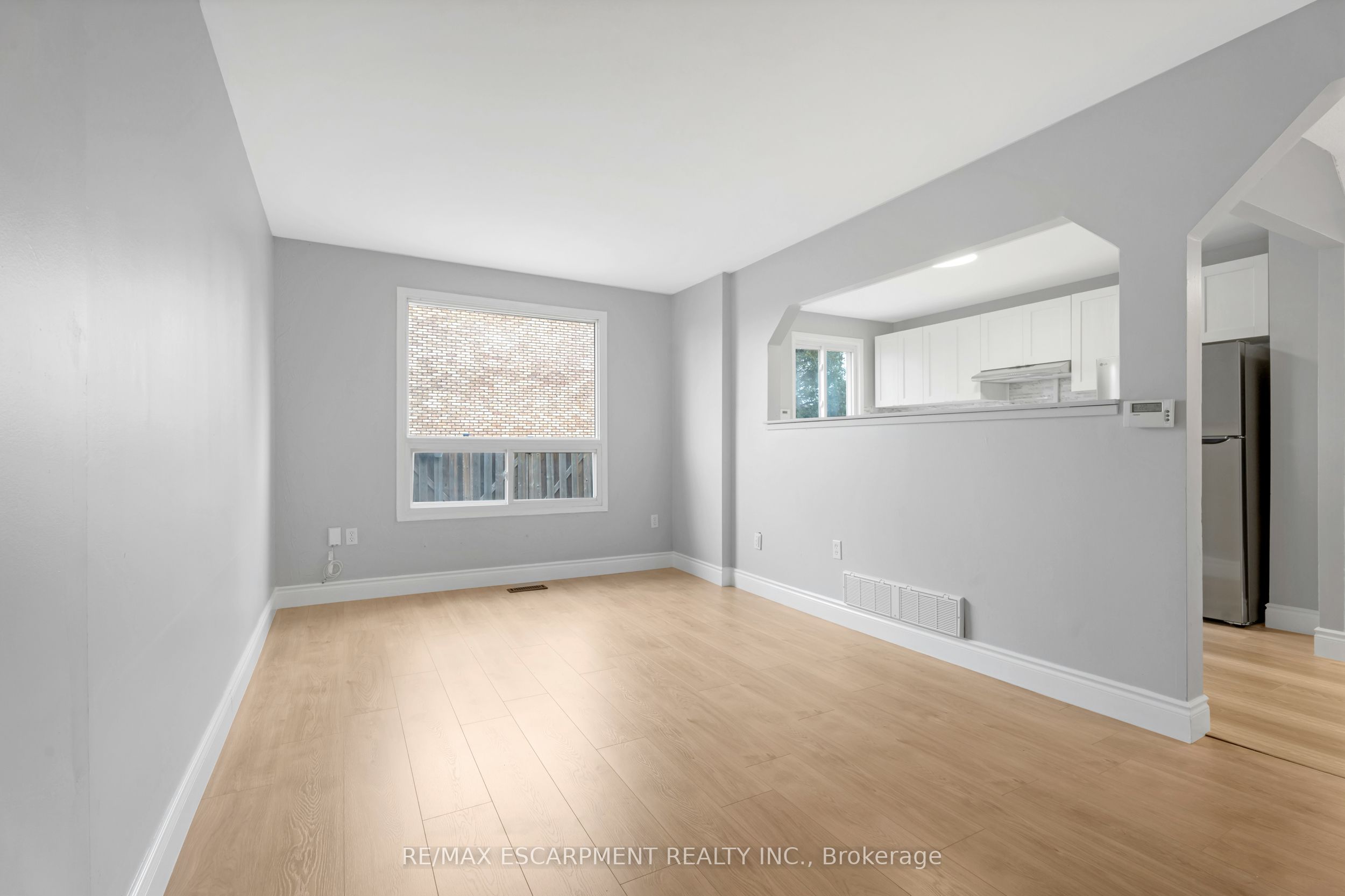 1350 Limeridge Road E 33 Property Photo 9