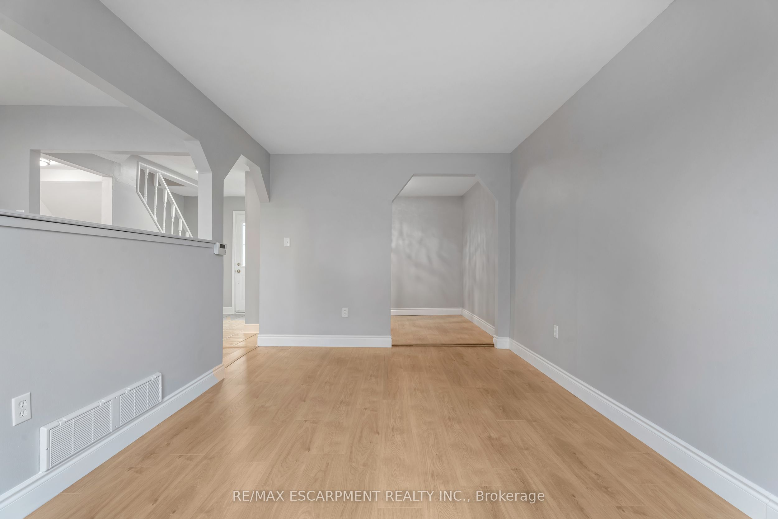 1350 Limeridge Road E 33 Property Photo 10