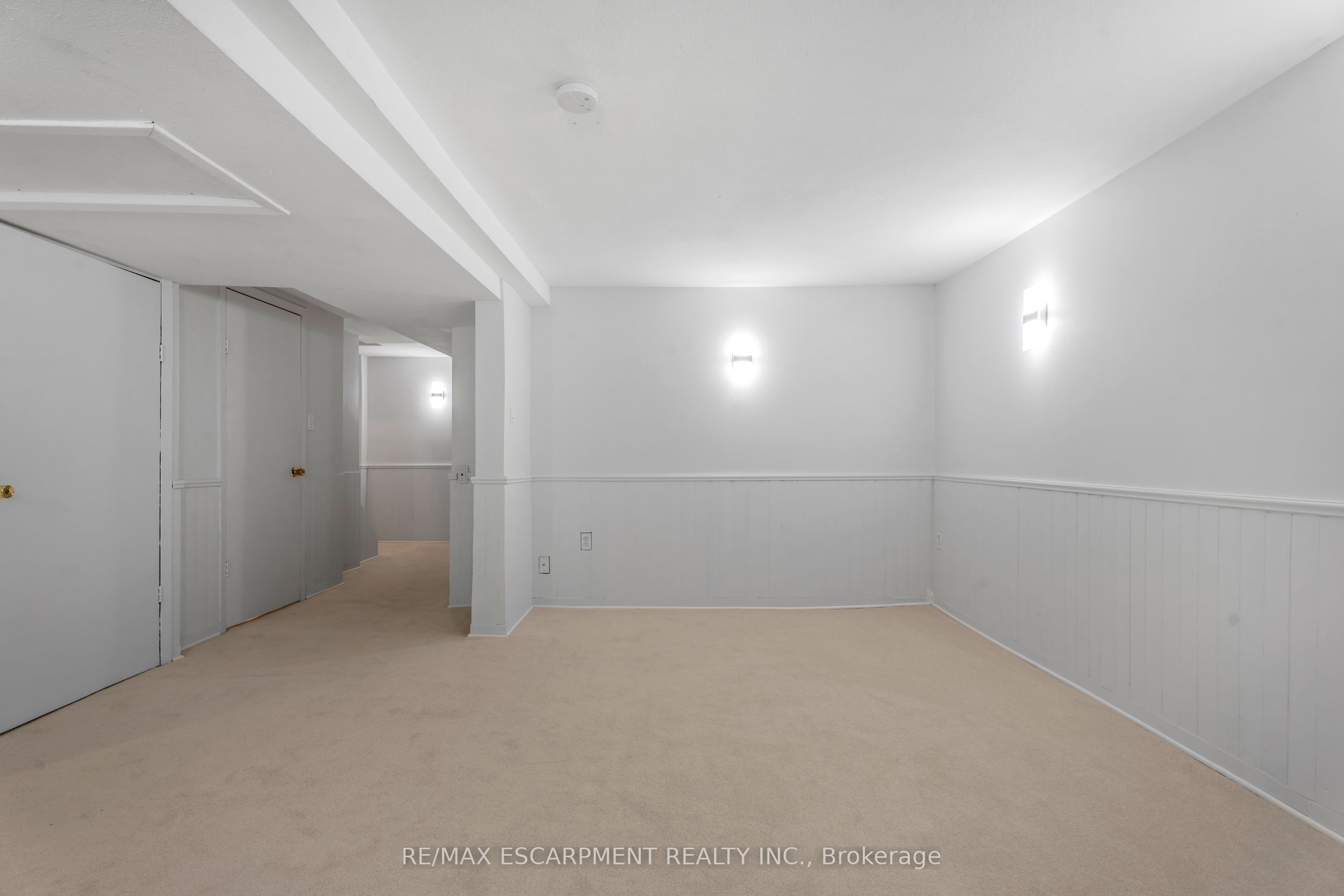 1350 Limeridge Road E 33 Property Photo 25