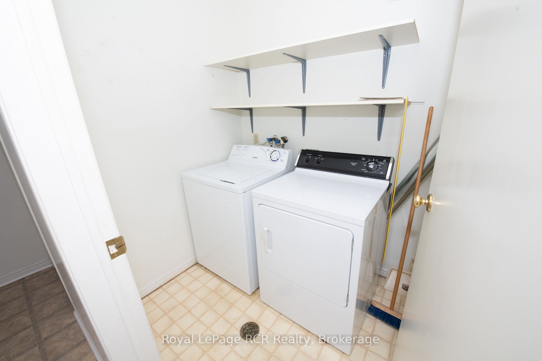 1-497 W Birmingham St West Street W 101 Property Photo 16