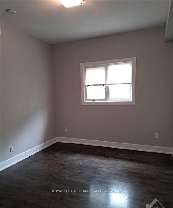 475b Churchill Avenue Property Photo 12