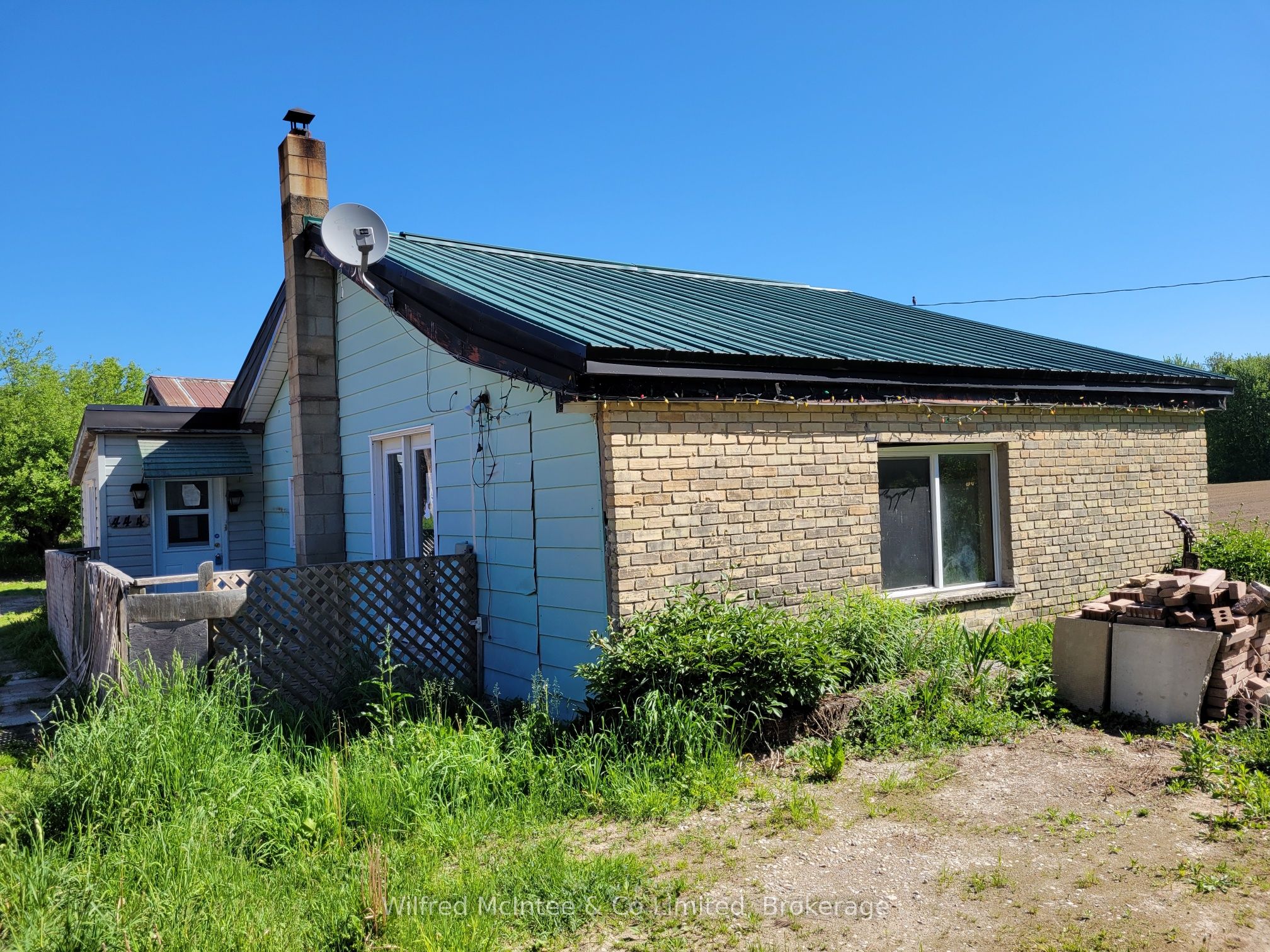 444 Chepstow Road Property Photo