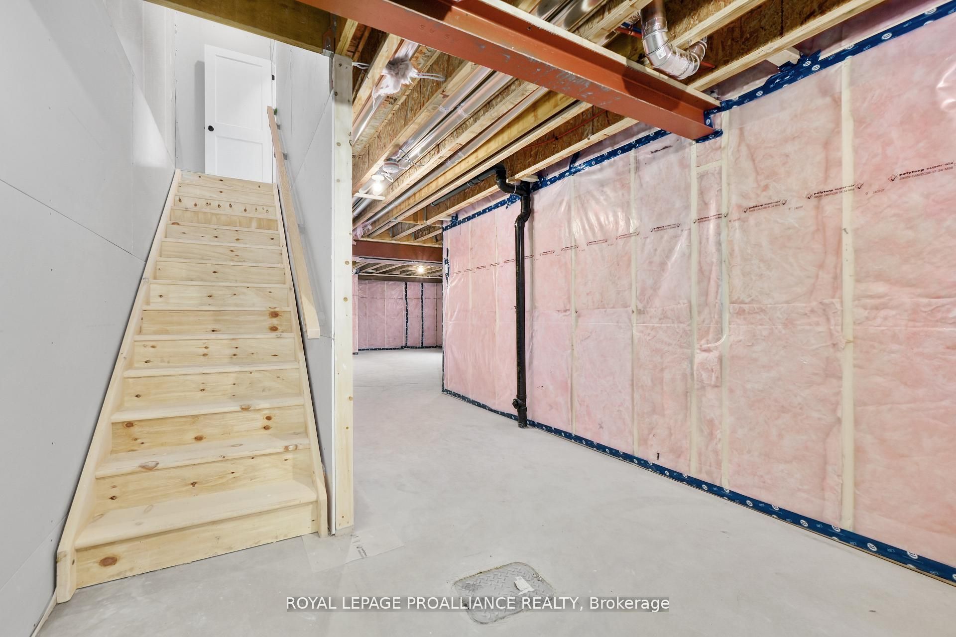 3 Hollingsworth Street Property Photo 25