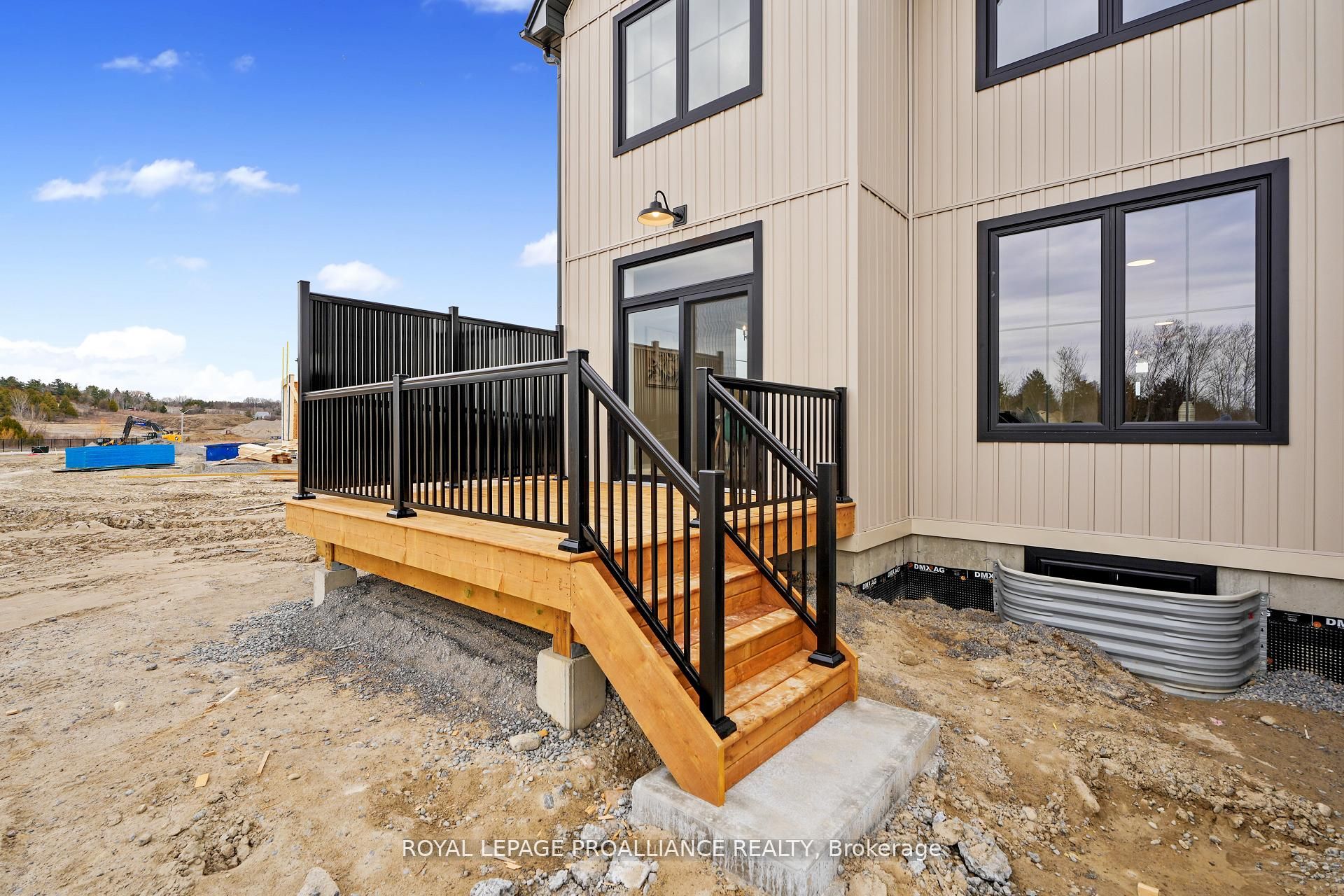 3 Hollingsworth Street Property Photo 27