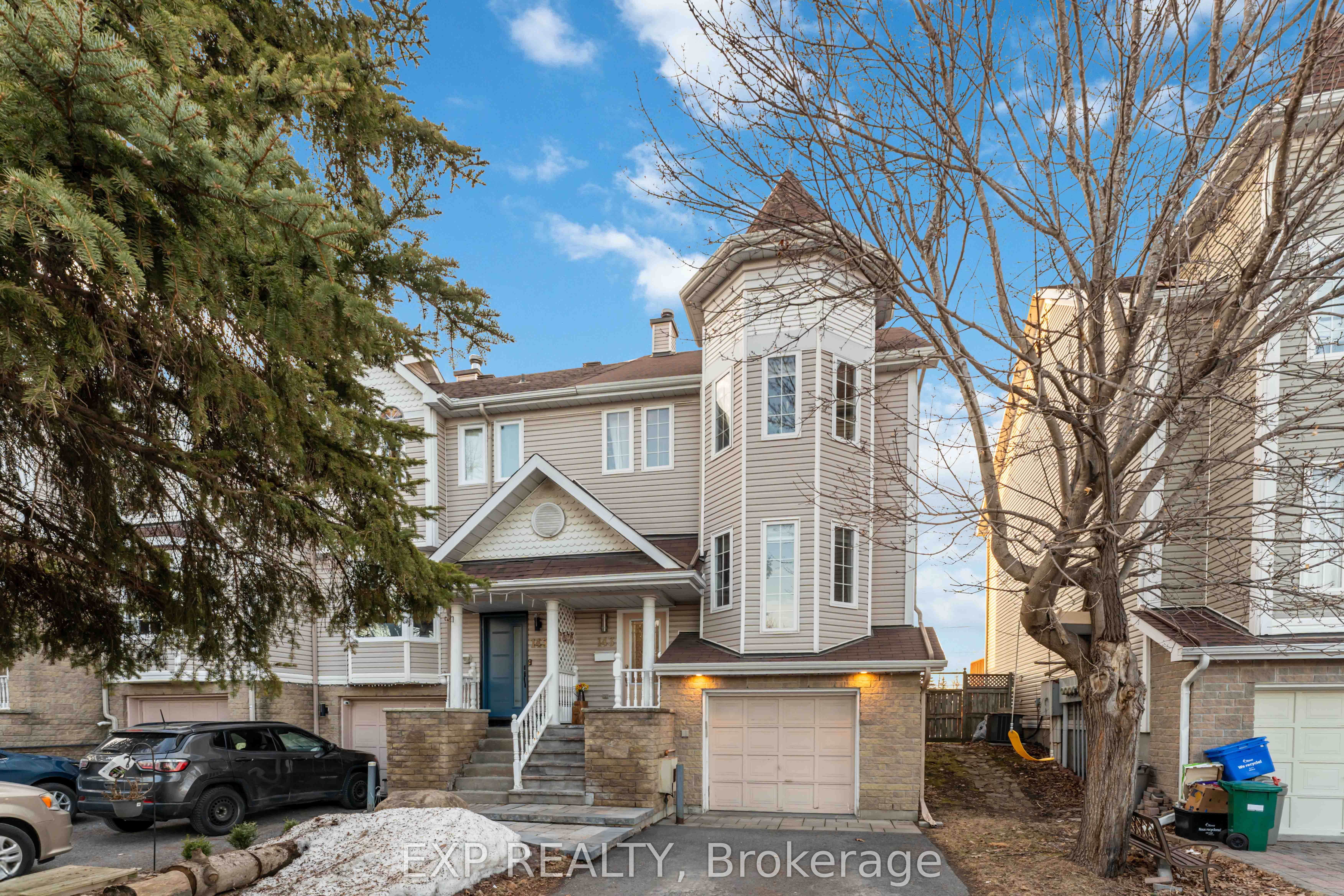 143 Woodgate Way Property Photo 1