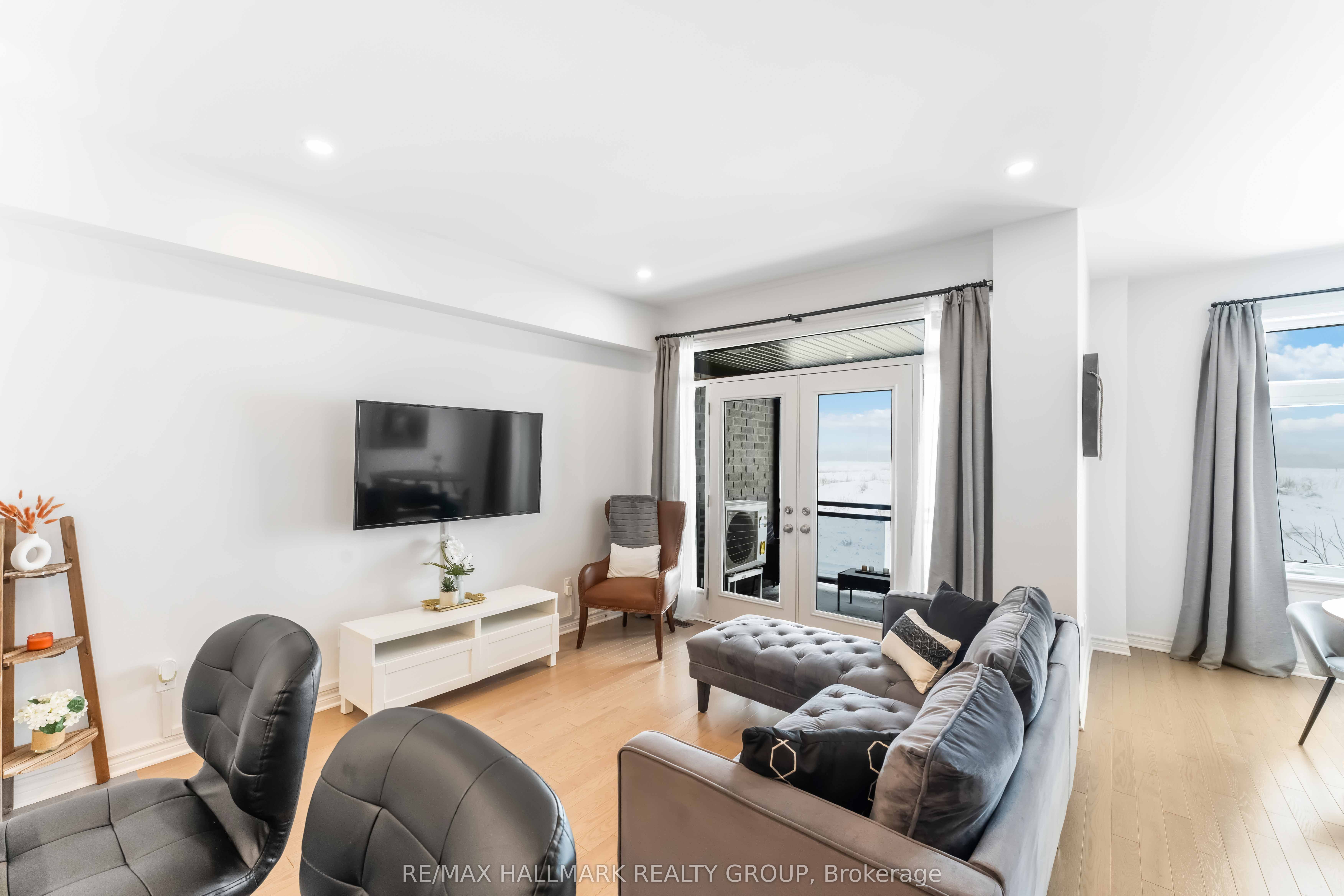 40 Verglas Lane Property Photo 12