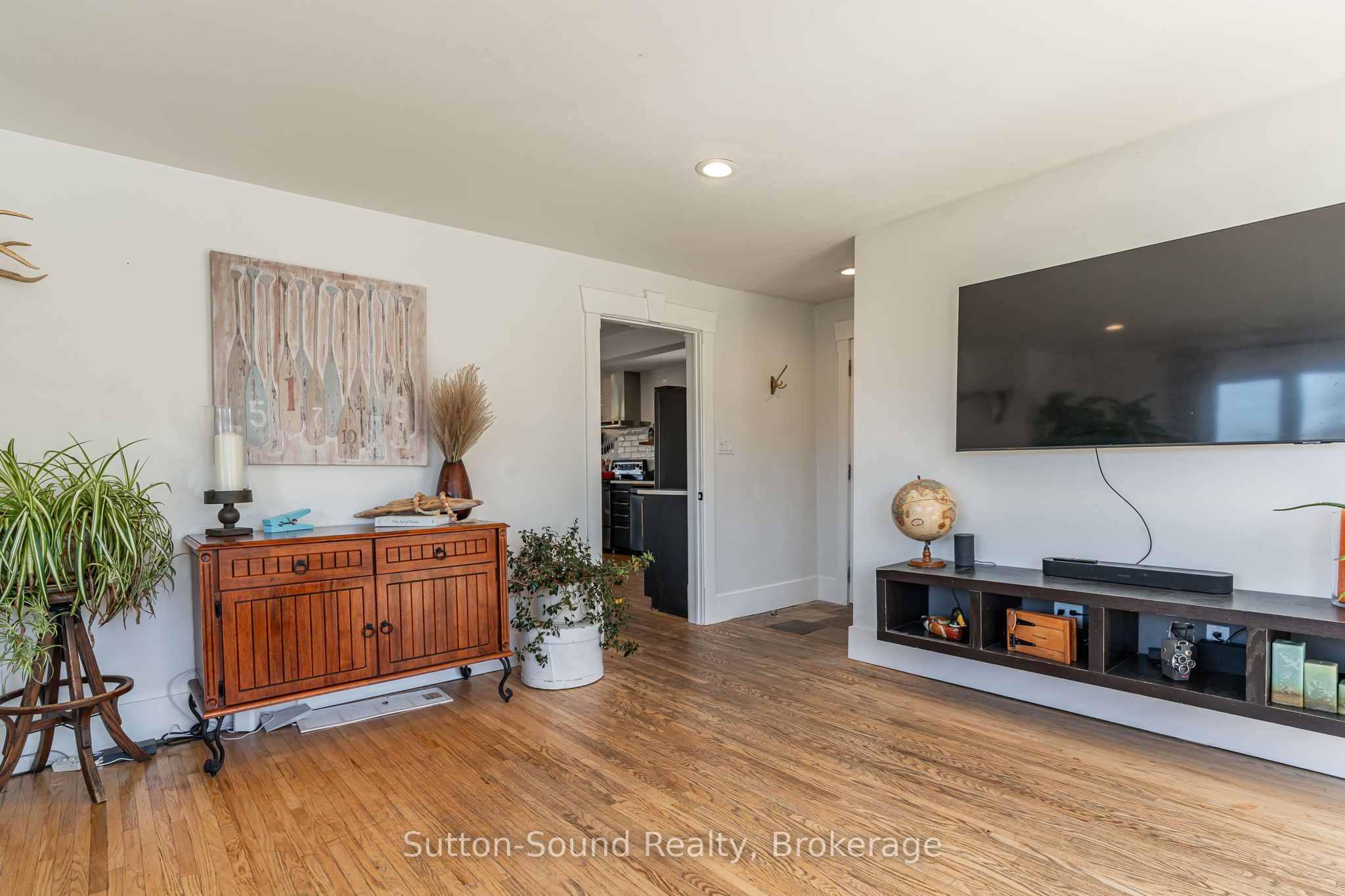 146 Sunset Boulevard Property Photo 6