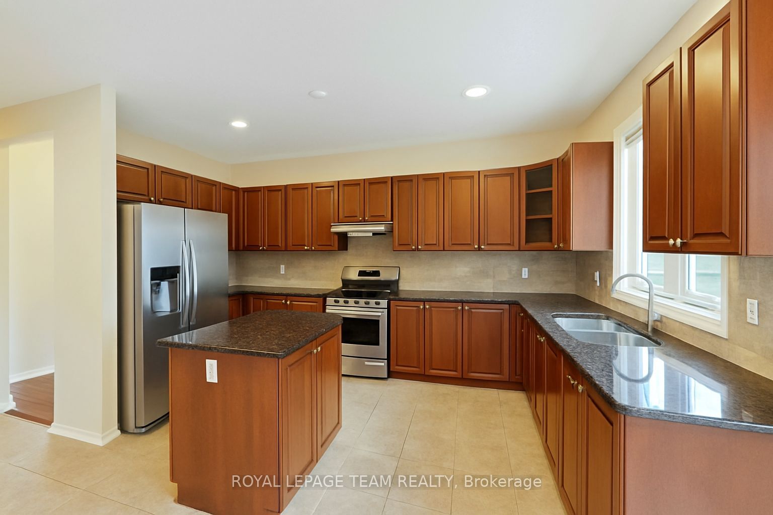705 Clearbrook Drive Property Photo 7