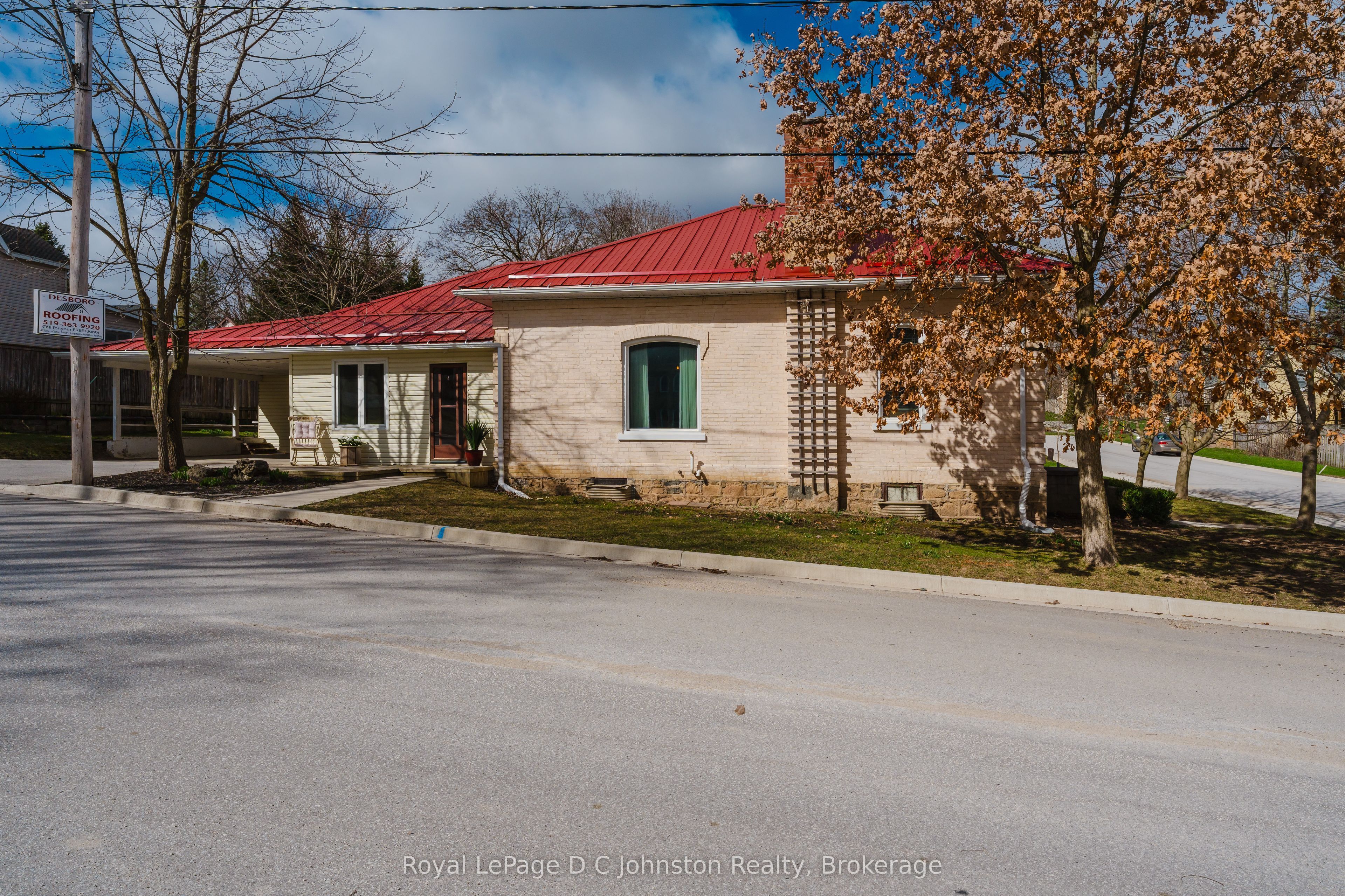 83 3rd Street Sw Property Photo 25