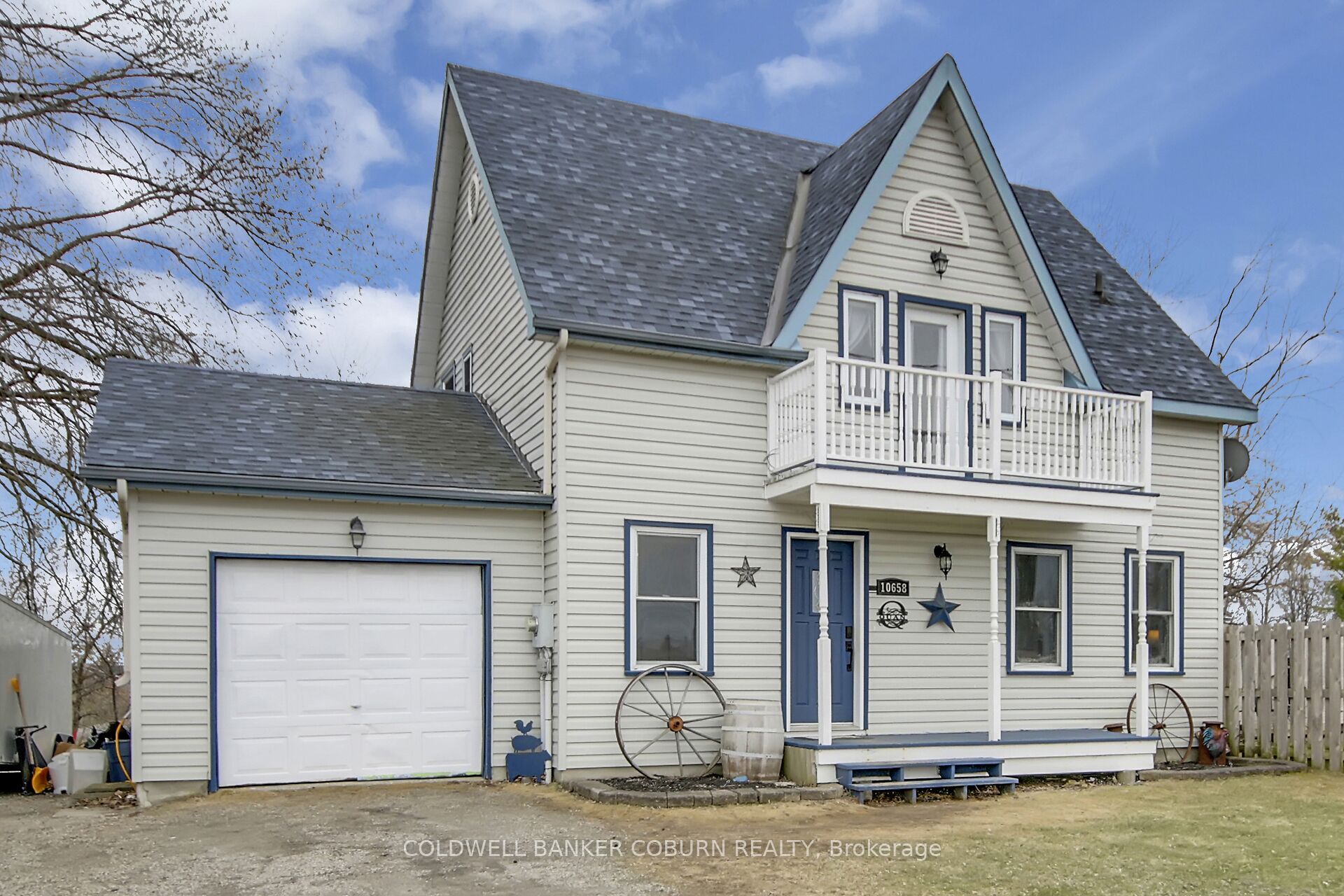 10658 Main Street Property Photo