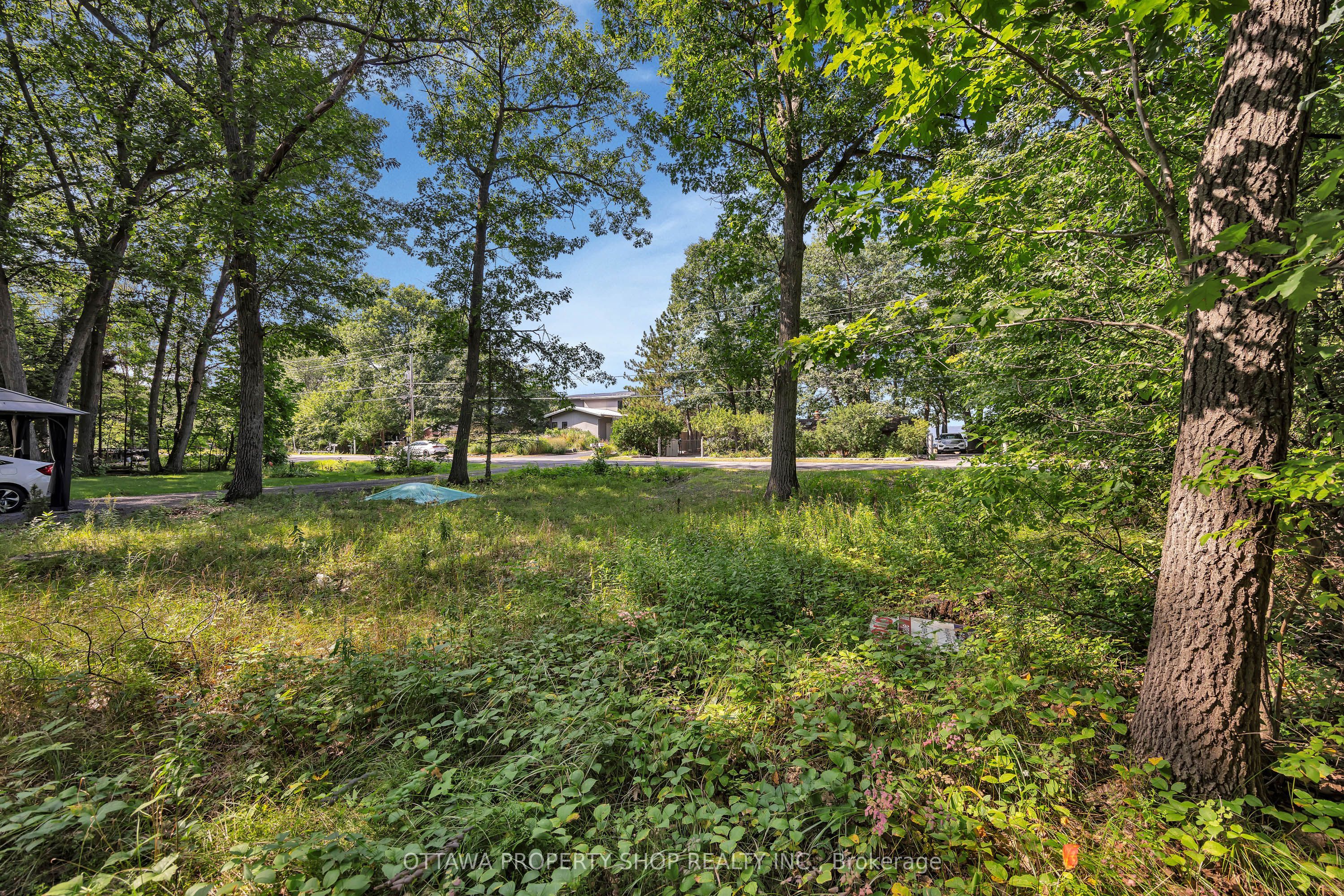 676 Bayview Dr Property Photo 18
