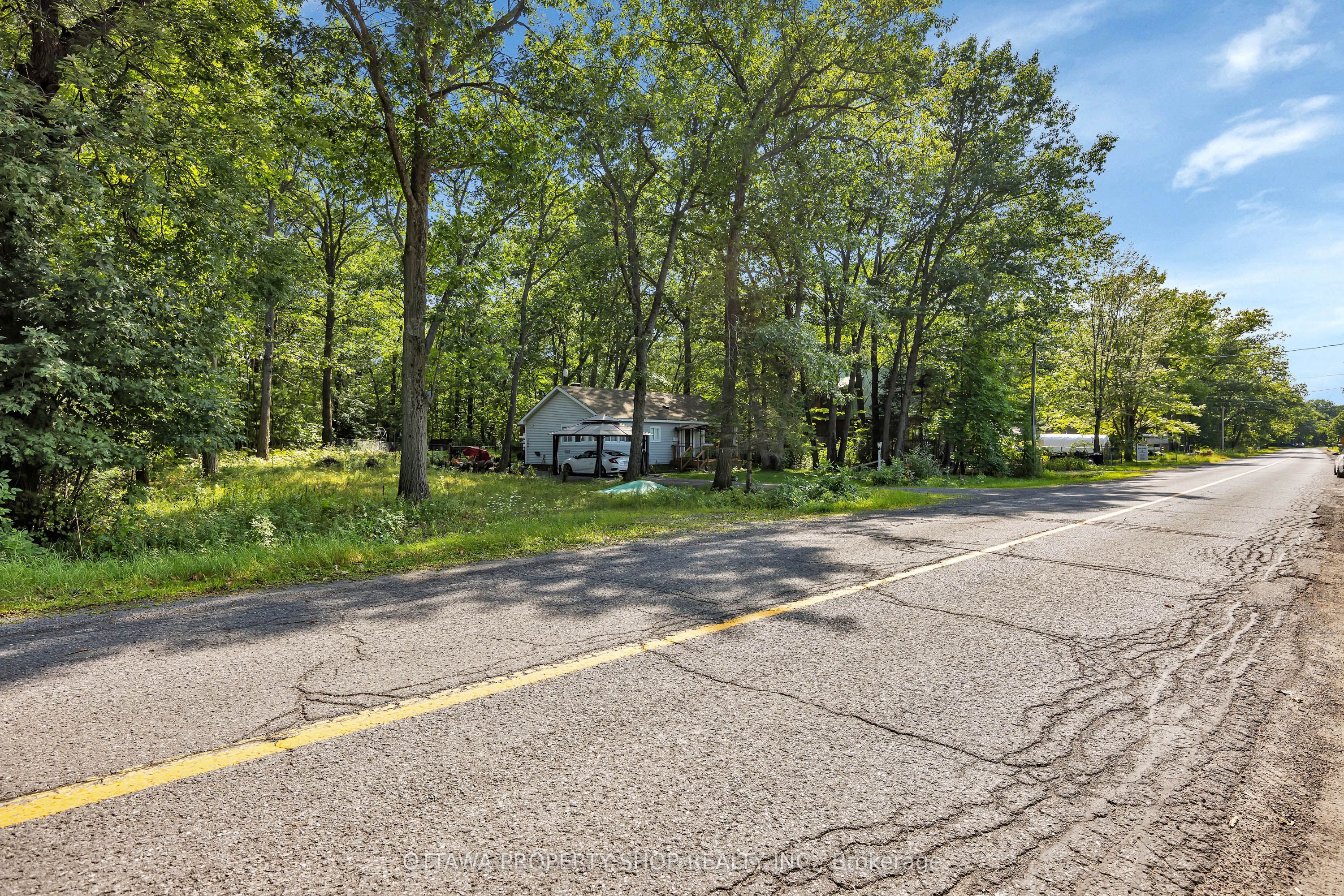 676 Bayview Dr Property Photo 20