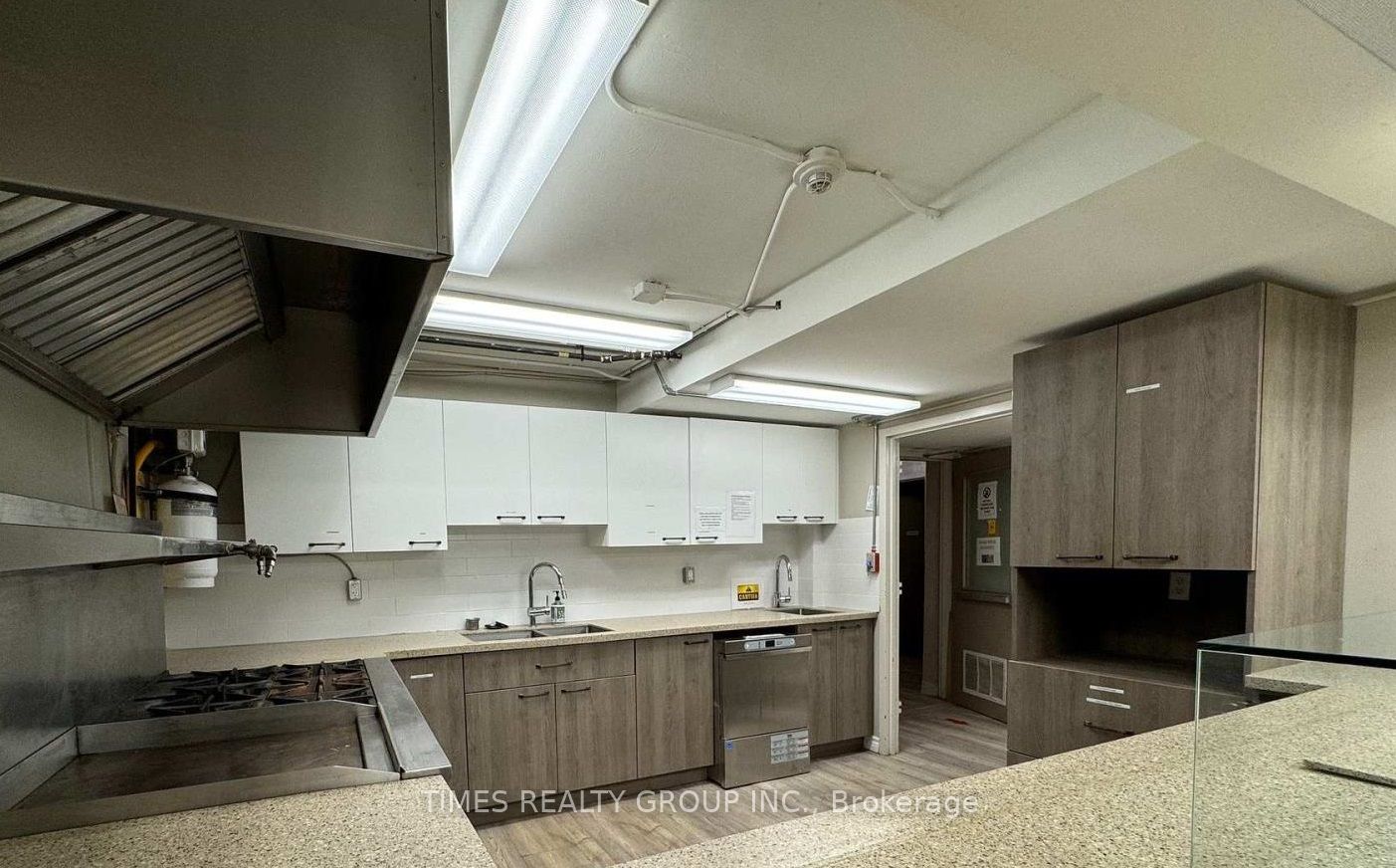 138-140 Herkimer Street Property Photo 7