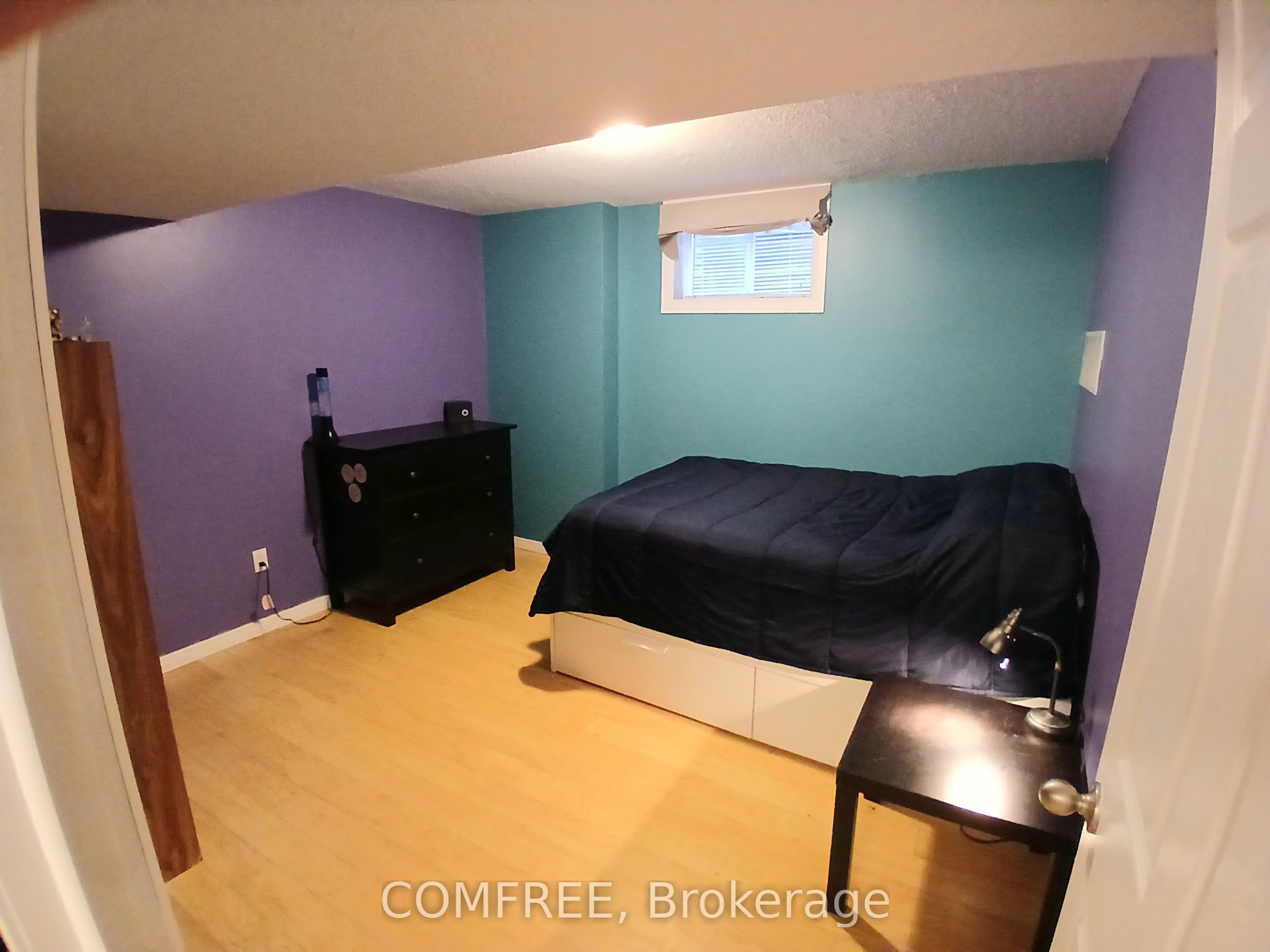 1192 S Wenige Dr Property Photo 19