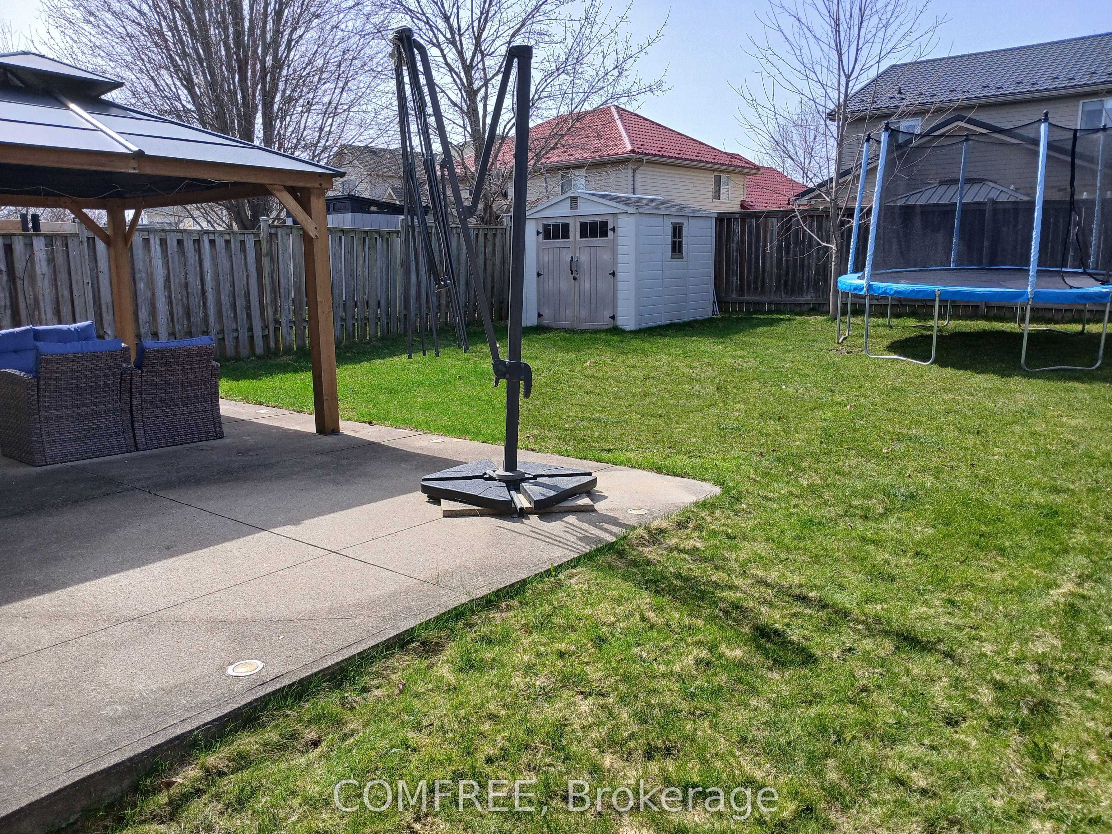 1192 S Wenige Dr Property Photo 24