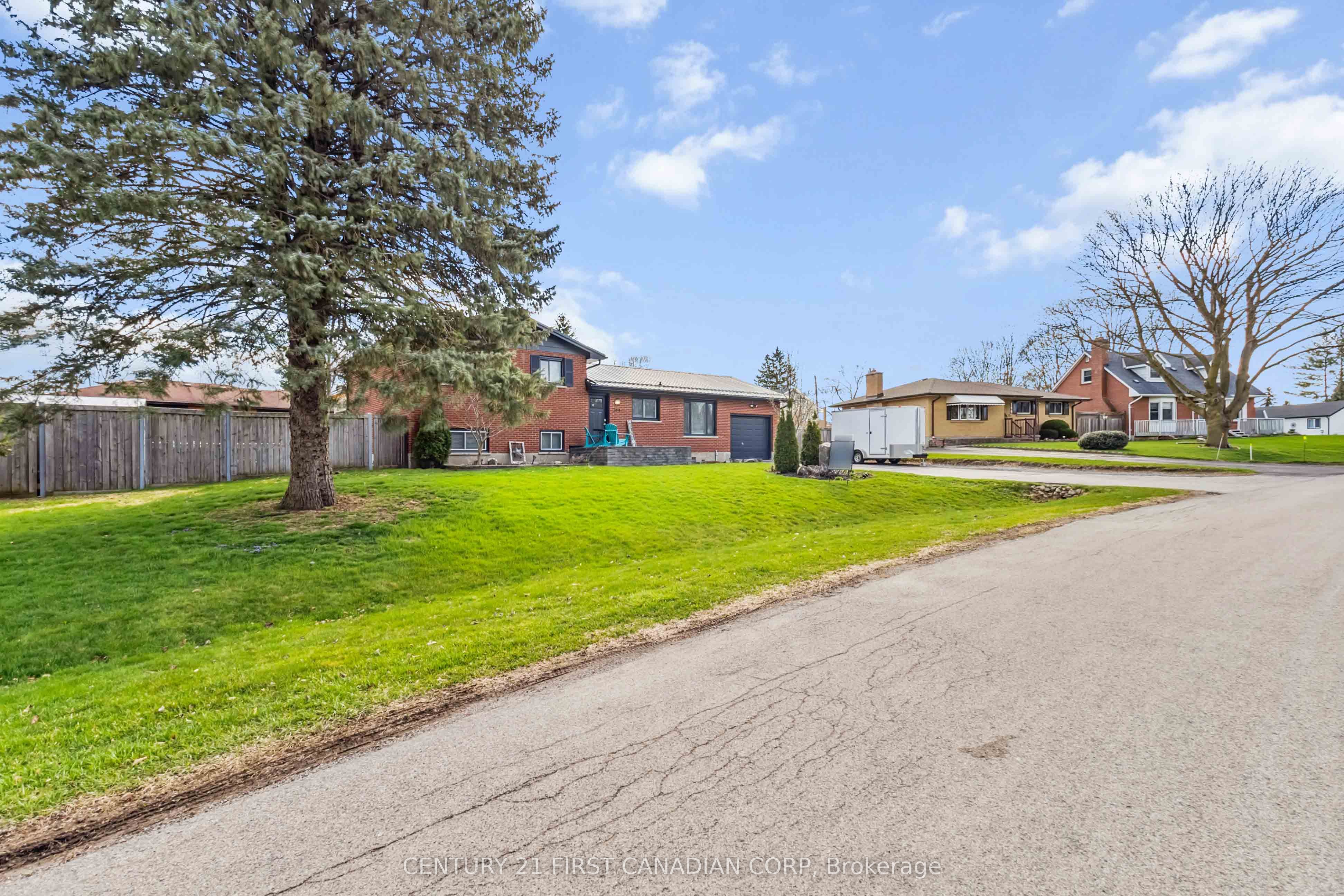 264 Chittick Crescent Property Photo 7