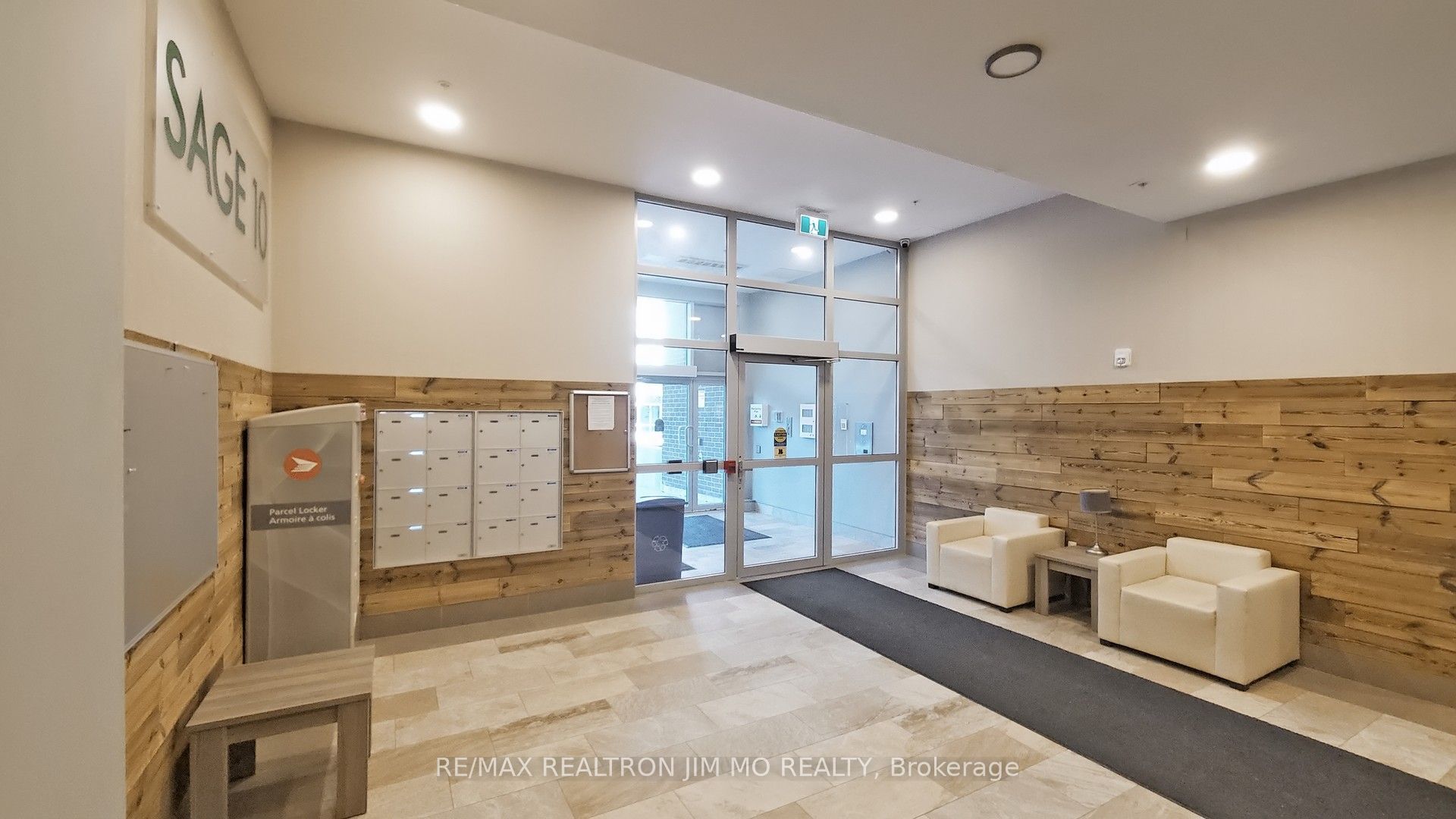 257 Hemlock St Property Photo 5