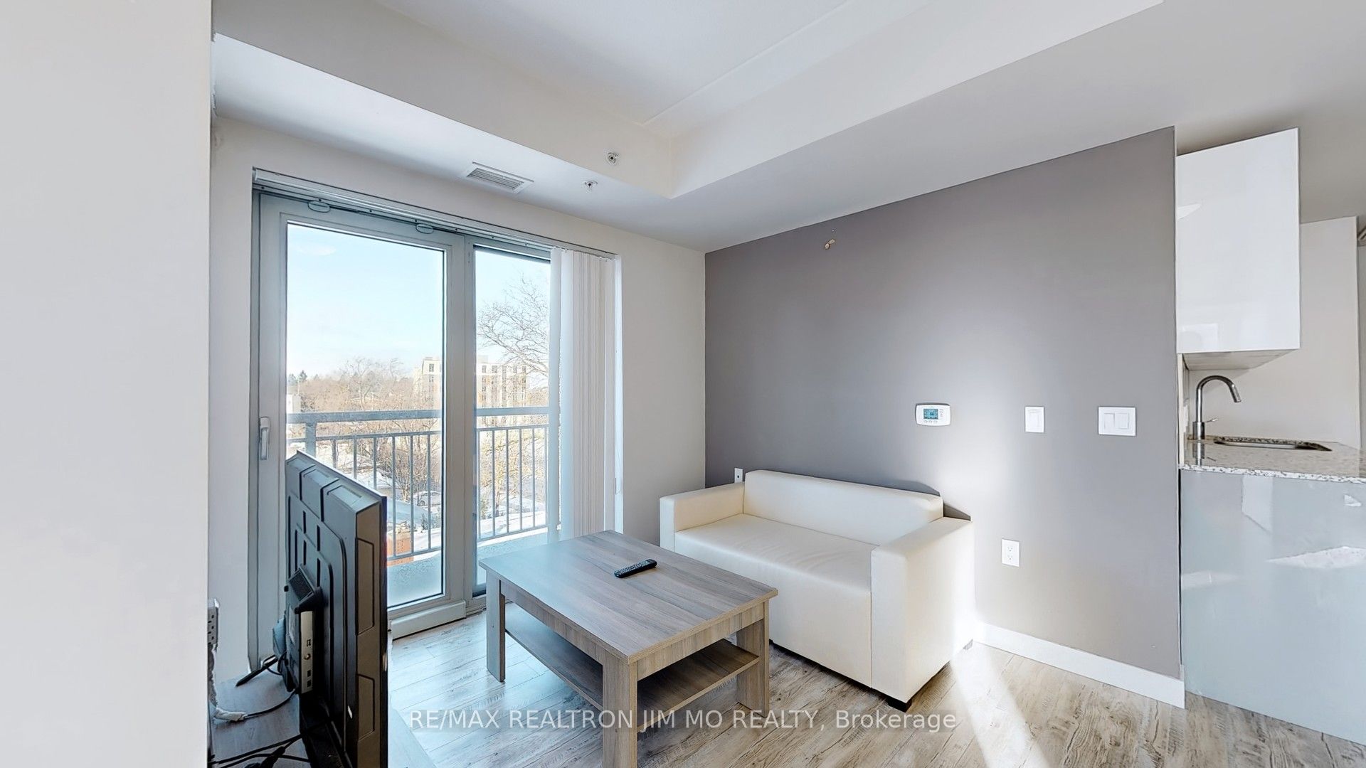 257 Hemlock St Property Photo 10