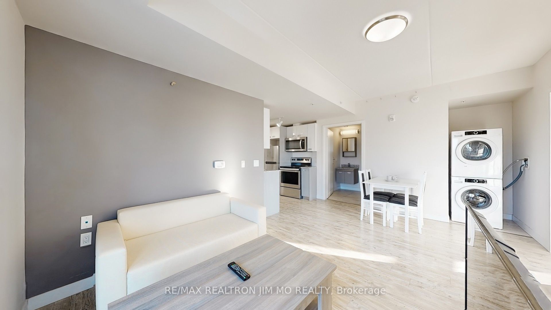 257 Hemlock St Property Photo 11