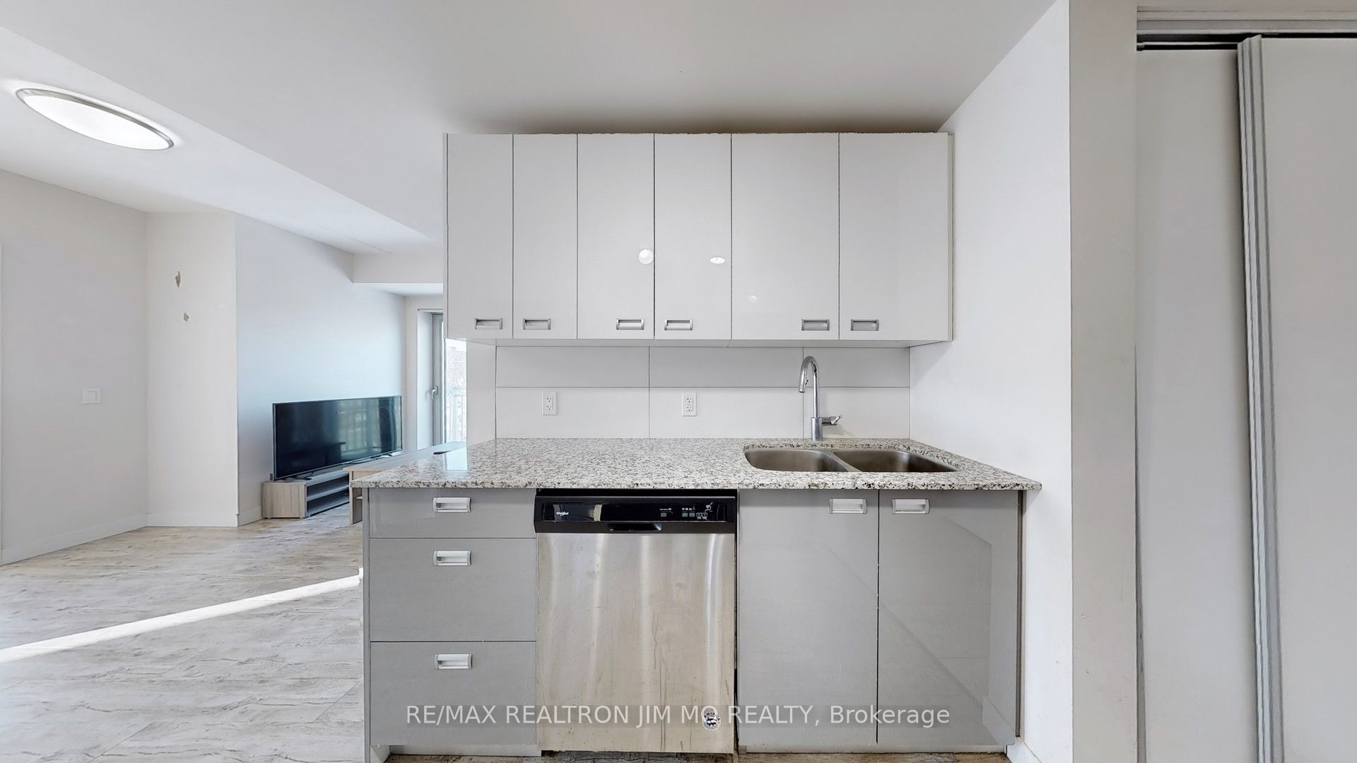 257 Hemlock St Property Photo 19